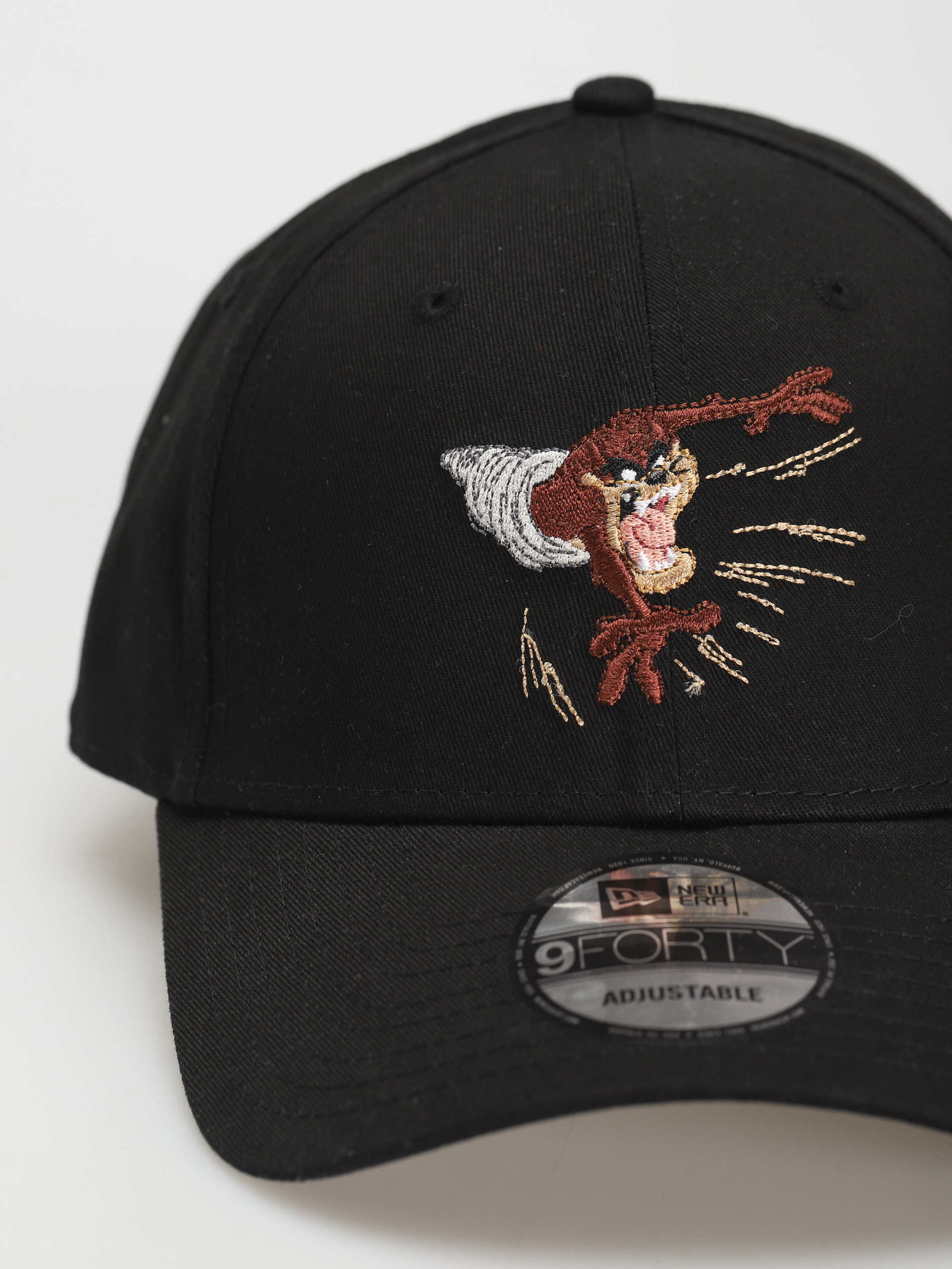 New Era Looney Tunes 9Forty Taz Cap (black)