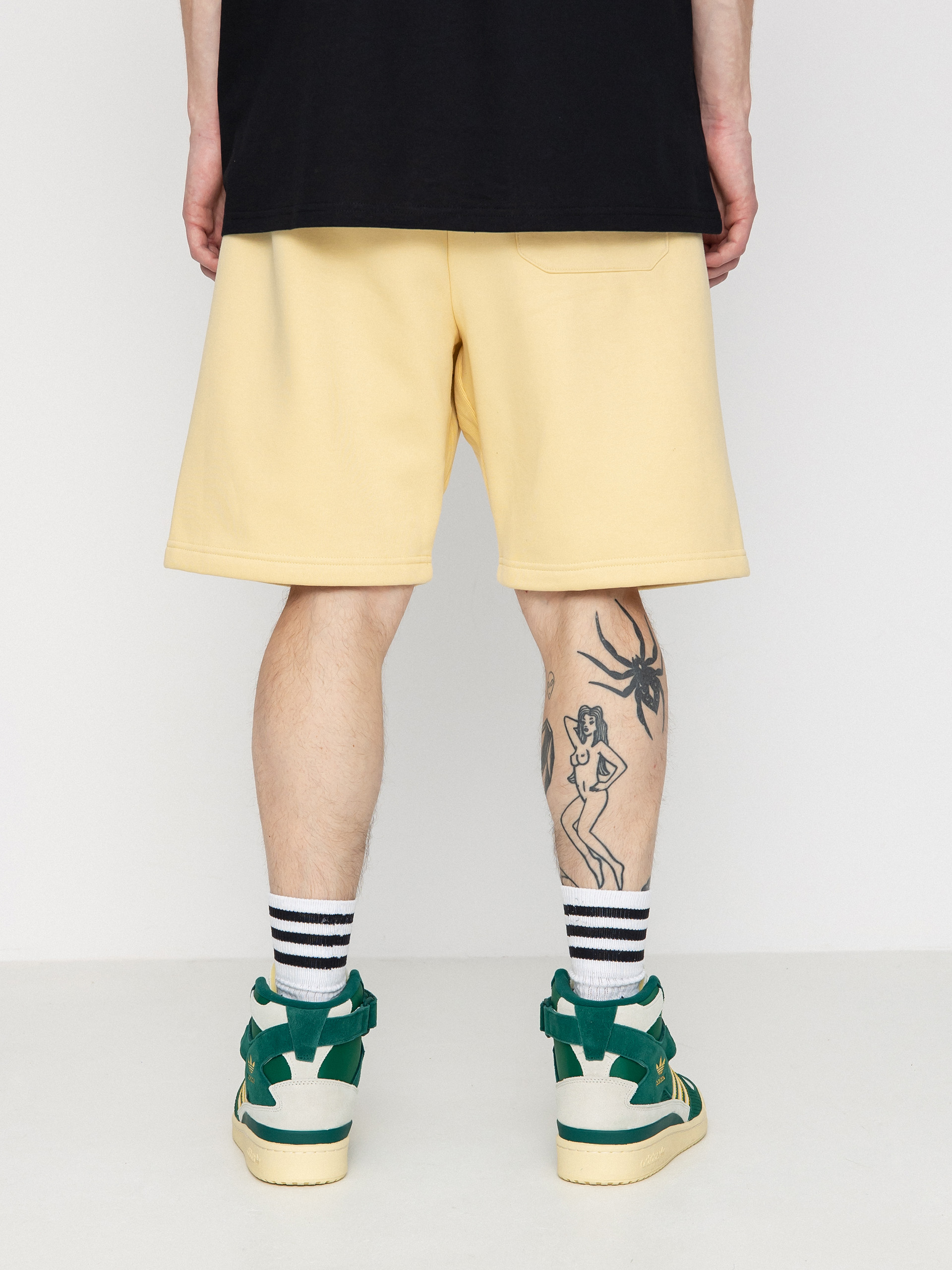 Carhartt WIP Chase Shorts (citron/gold)