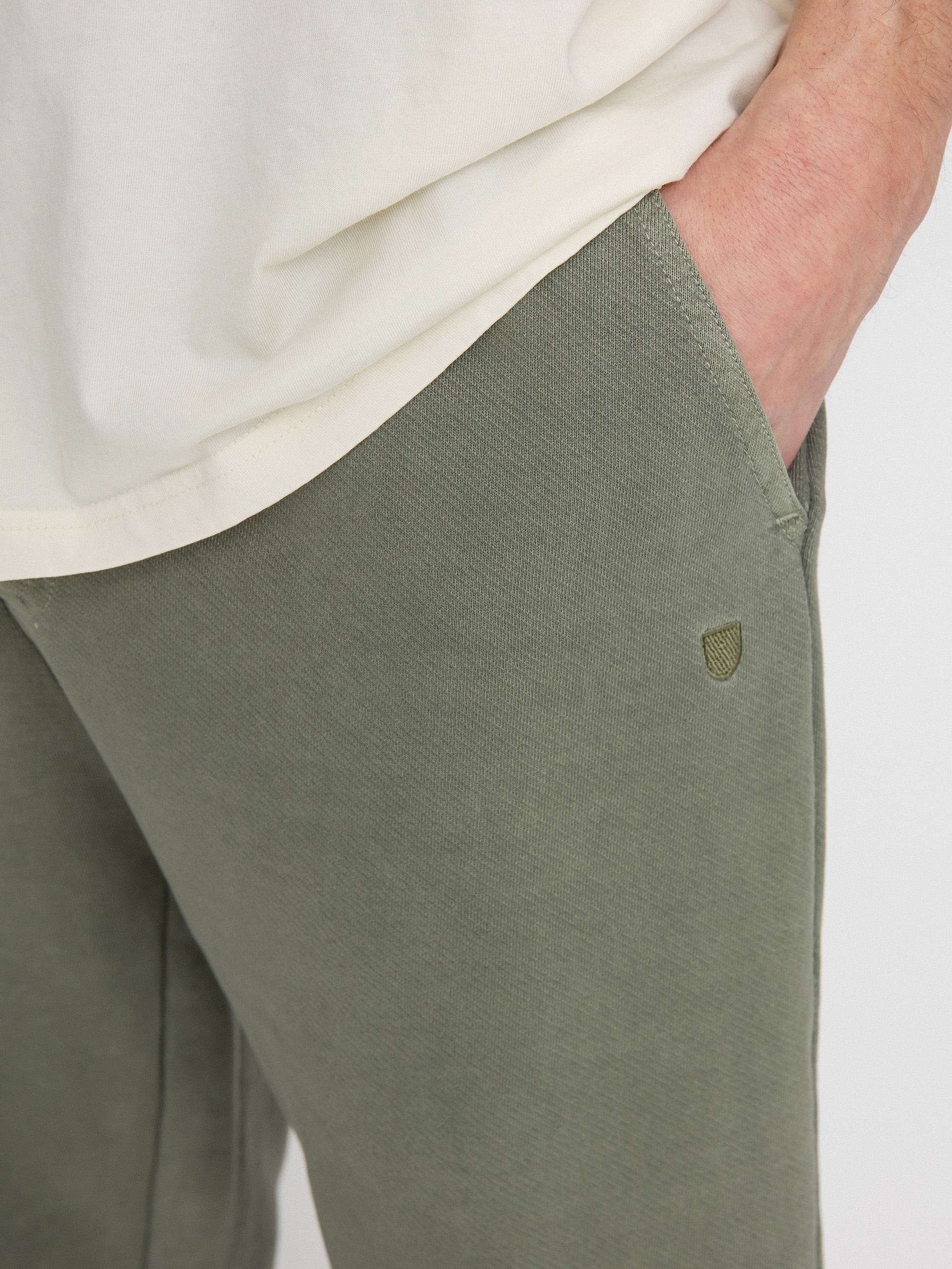 Brixton Vintage Reserve Jogger Pants (olive surplus vintage wash)