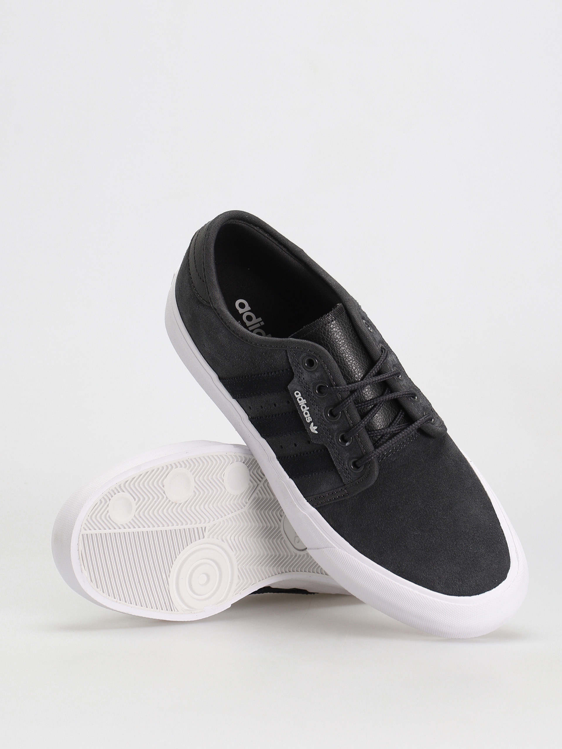 adidas Seeley XT Shoes (carbon/cblack/ftwwht)
