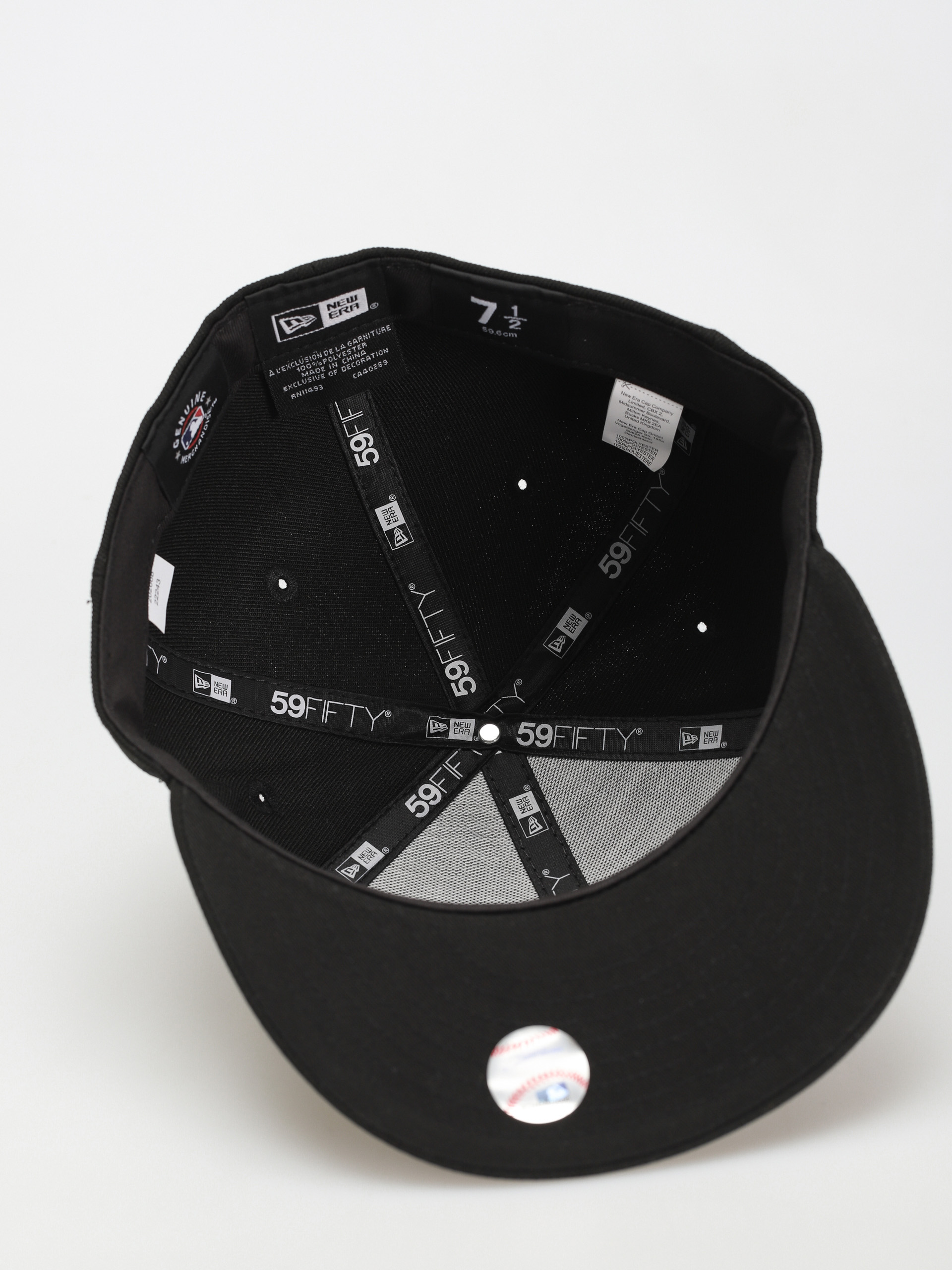 New Era League Essential 59Fifty New York Yankees Cap (black/black)