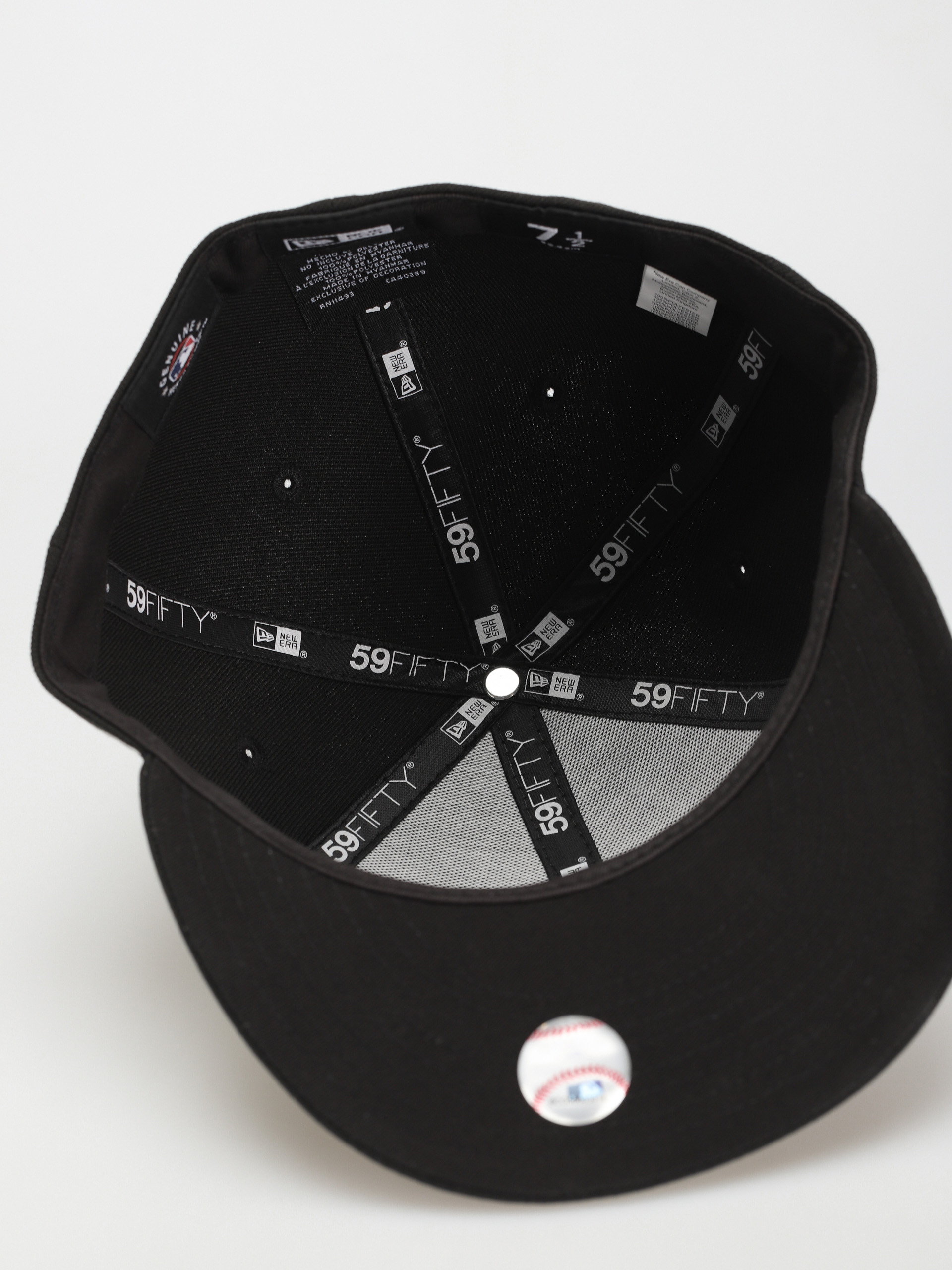 New Era League Essential 59Fifty New York Yankees Cap (black/white)