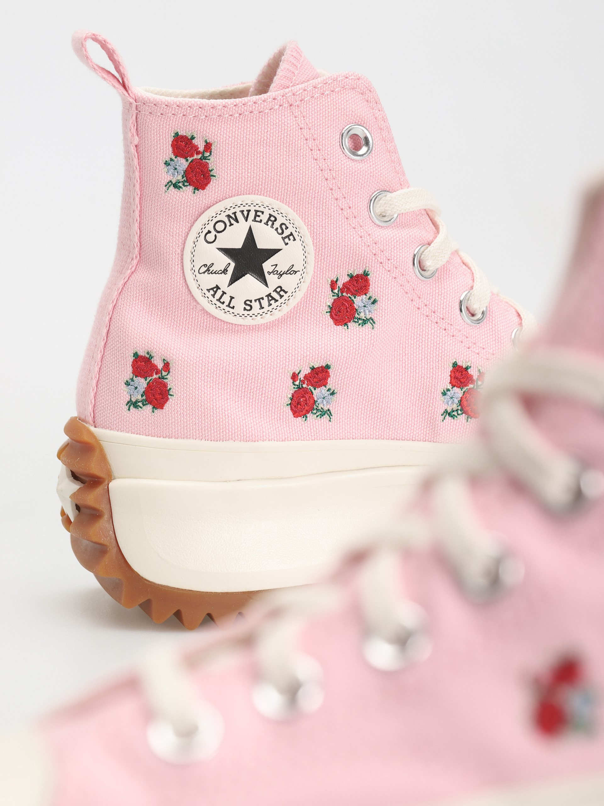 Converse Run Star Hike Hi Shoes (sunrise pink)