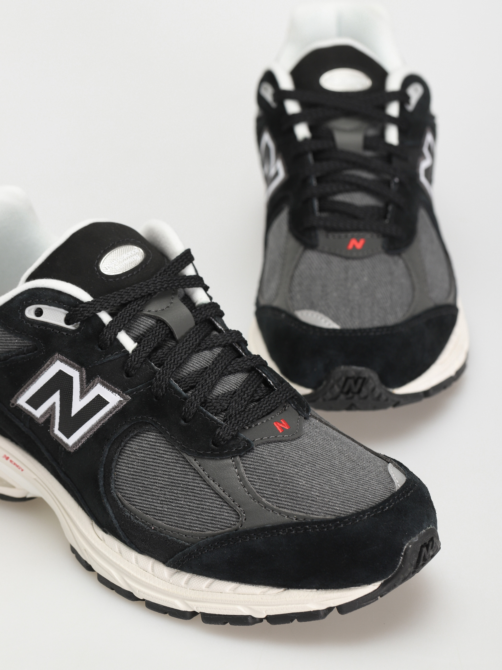 New Balance 2002R Schuhe (black)