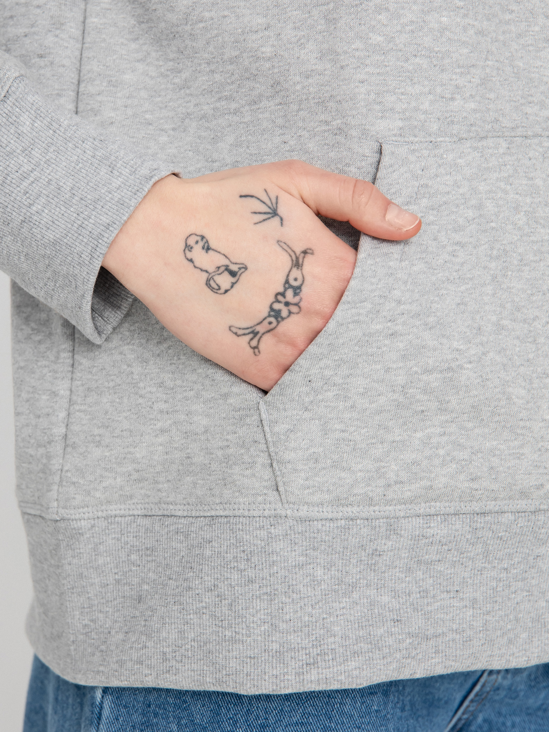 New Balance Essentials HD Hoodie Wmn (athletic grey)