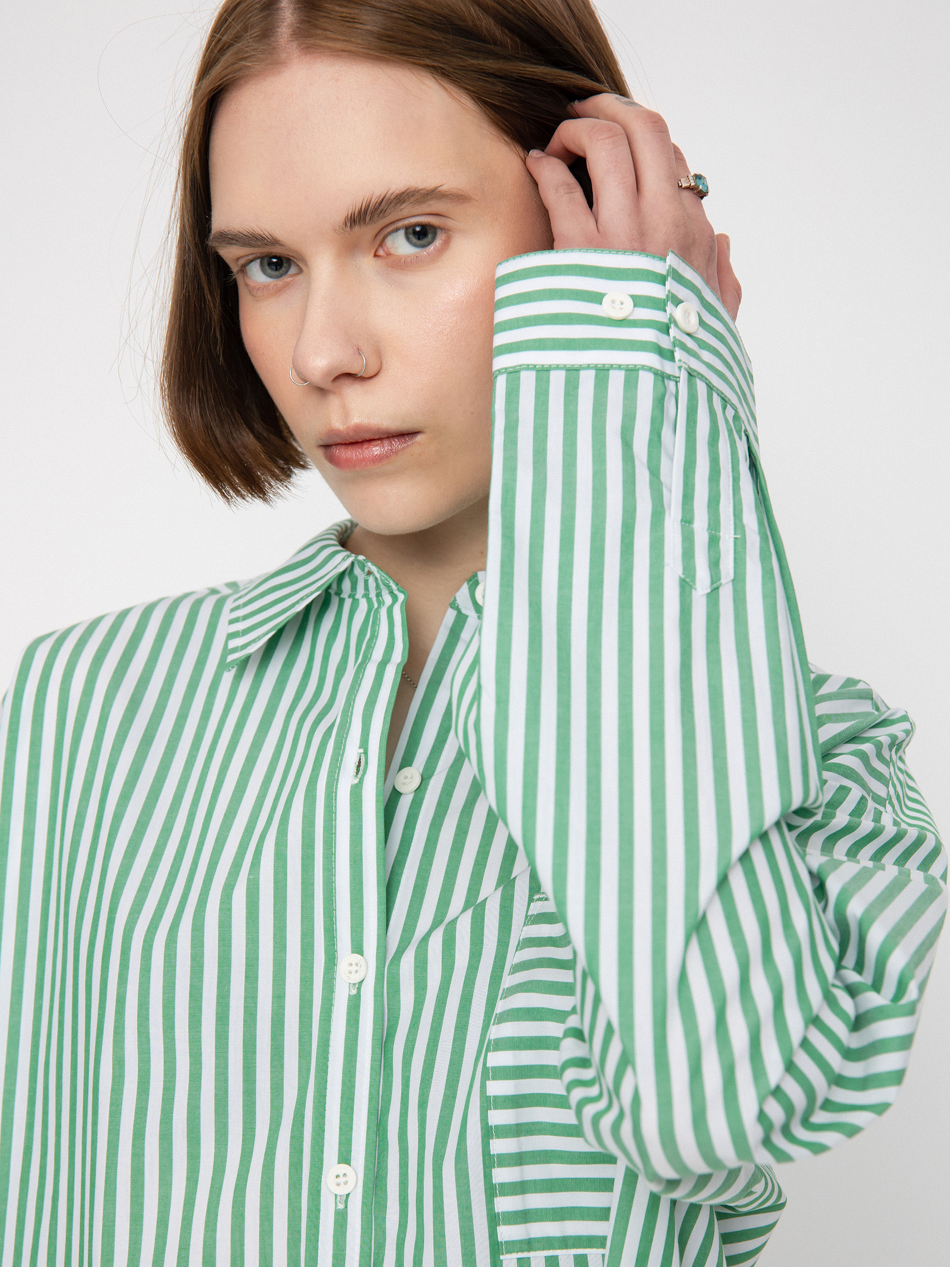 Brixton Sidney Oversized Ls Shirt Wmn (leprechaun)