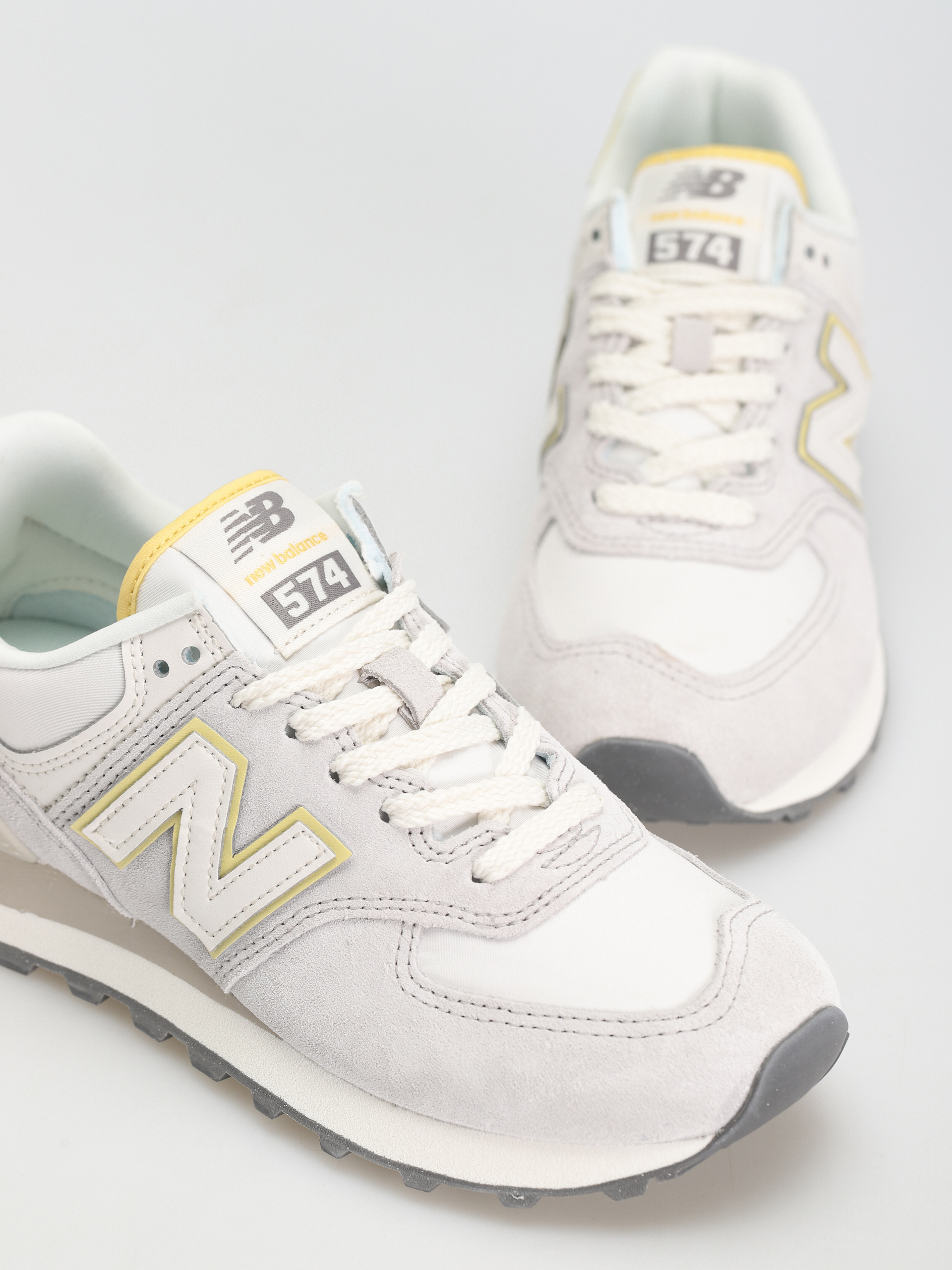 New Balance 574 Schuhe Wmn (grey matter)