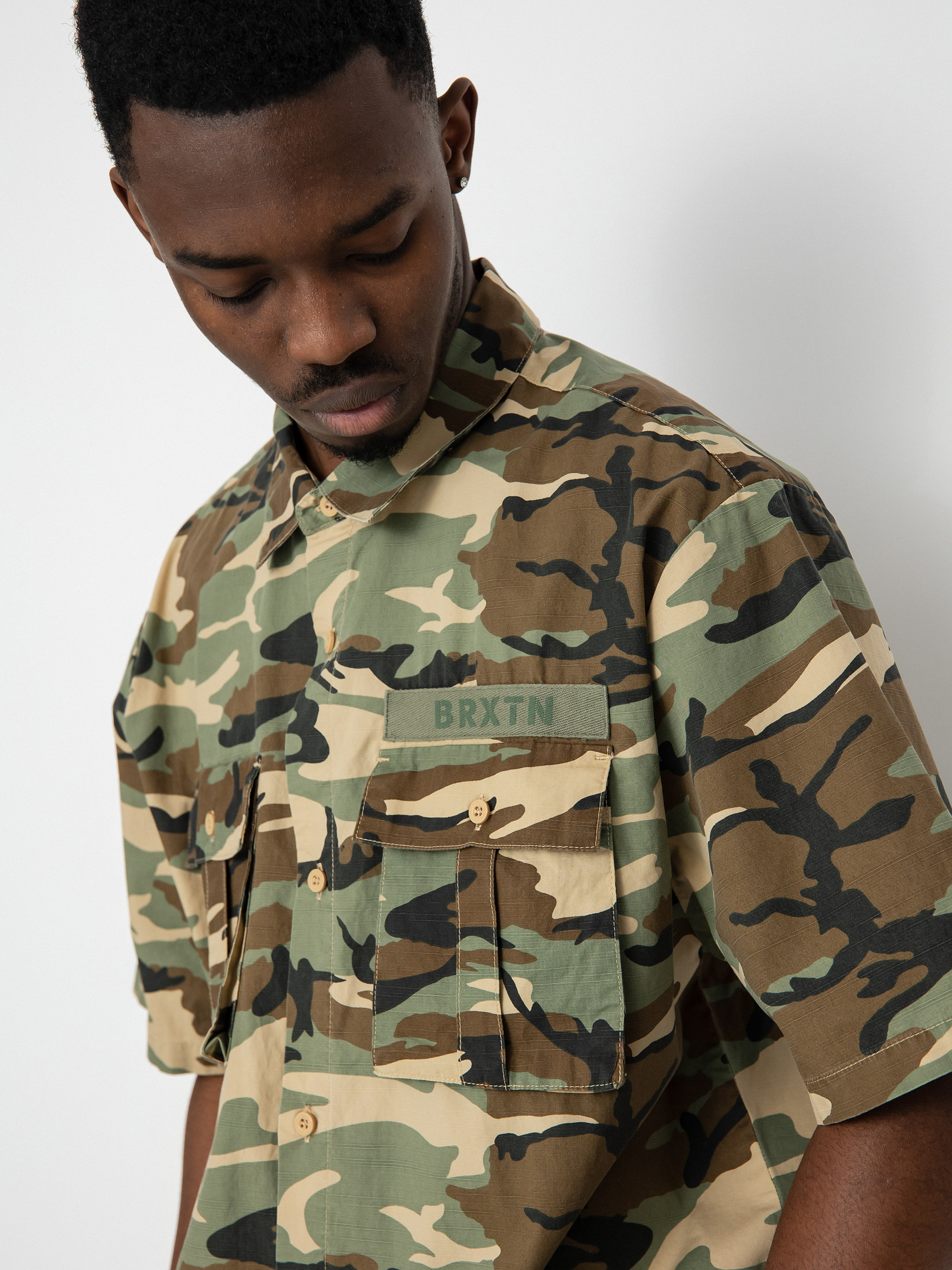 Brixton Surplus Hemd (camo surplus)