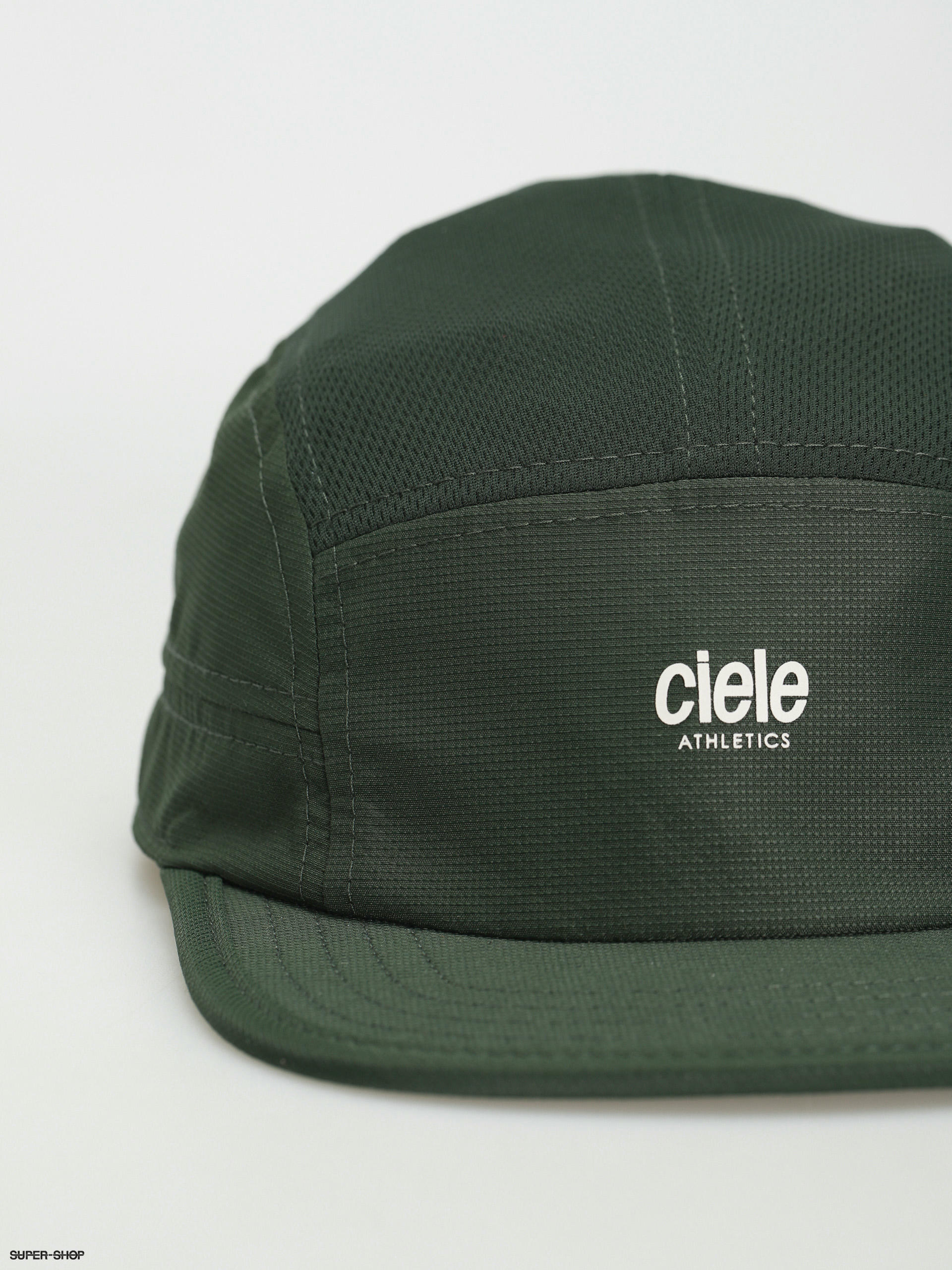 Ciele Athletics ALZCap Athletics Small Cap (acres)