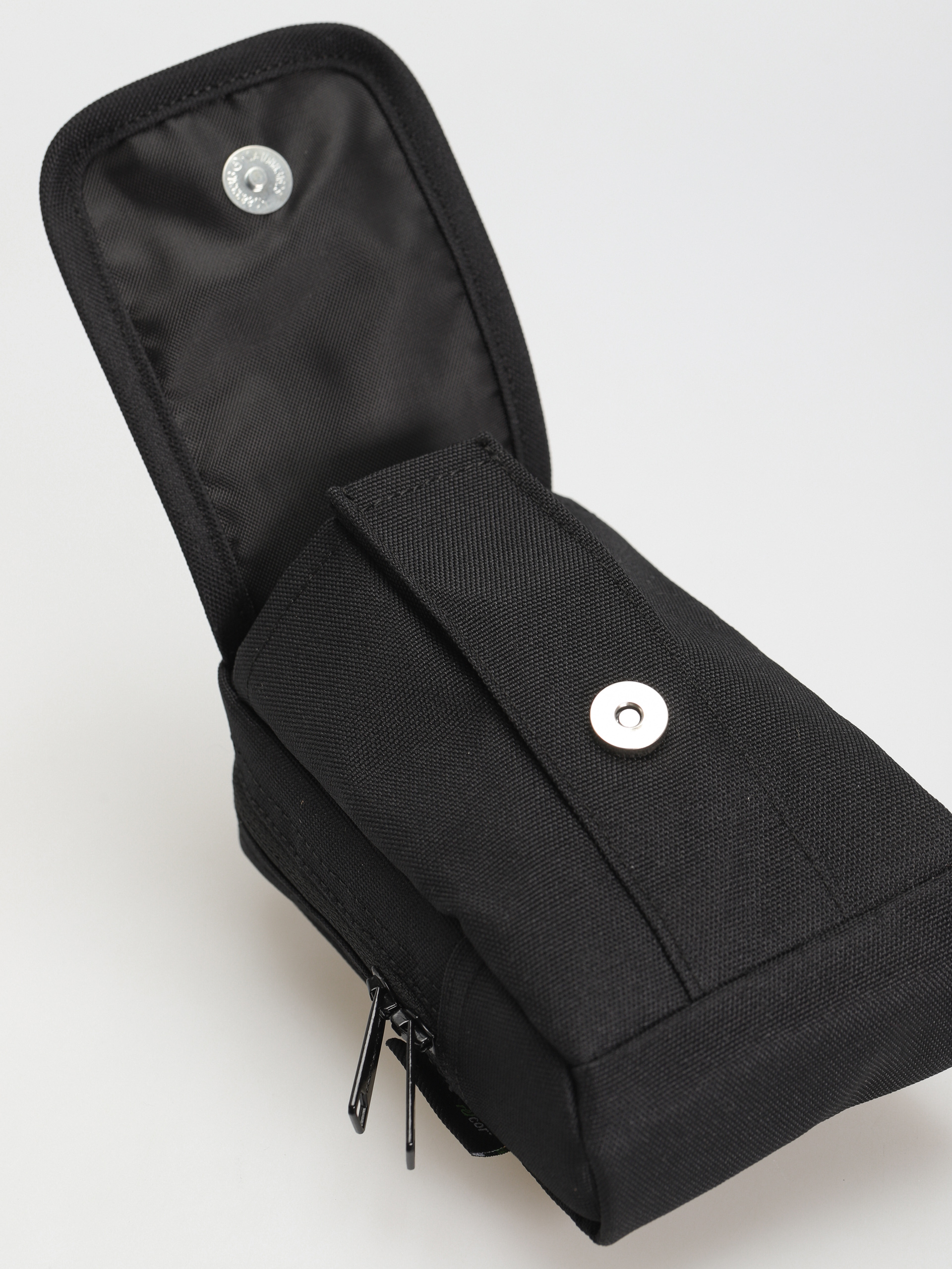 Carhartt WIP Sylvan Clip Bag (black)