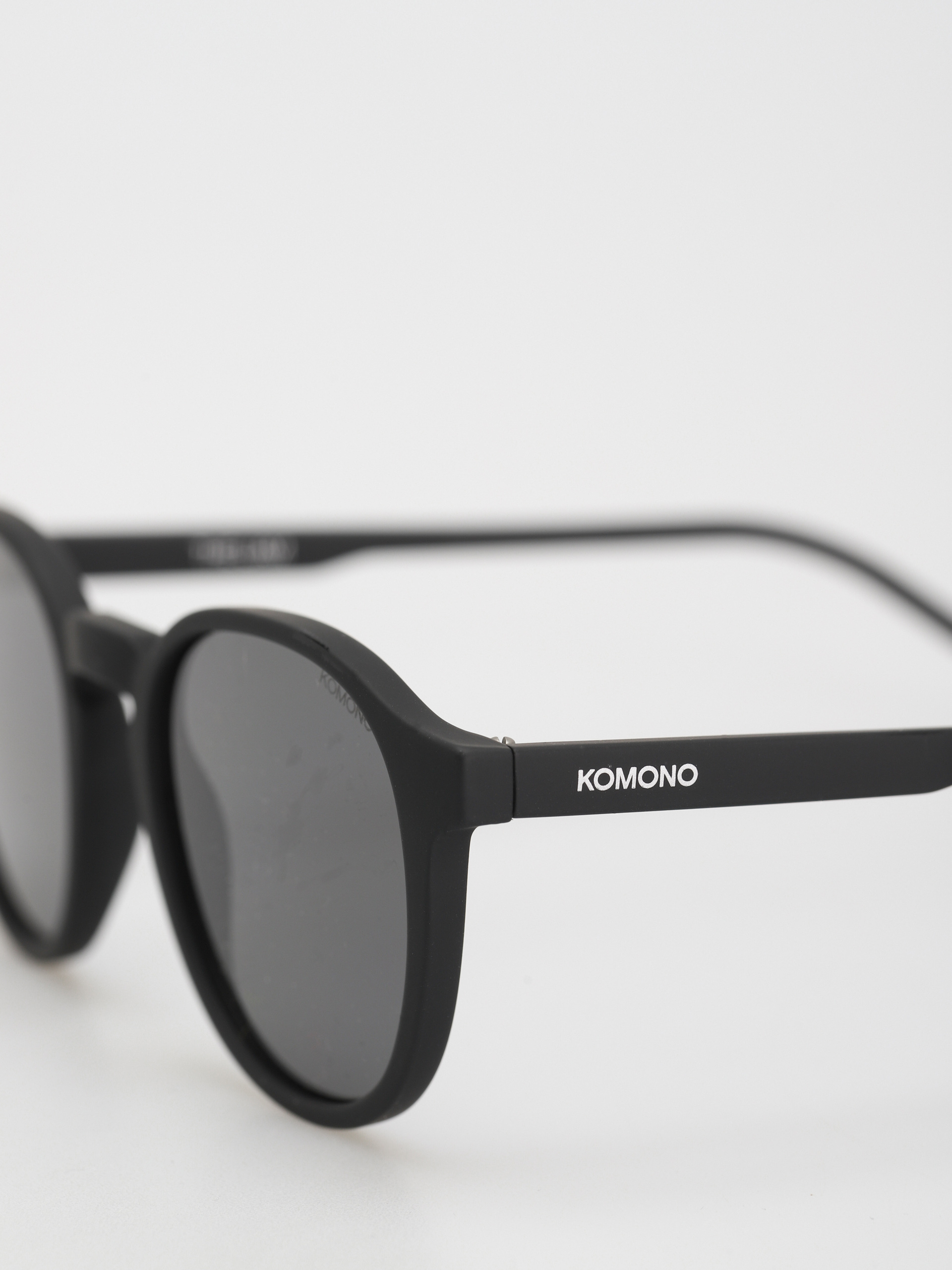 Komono Liam Sunglasses (carbon)