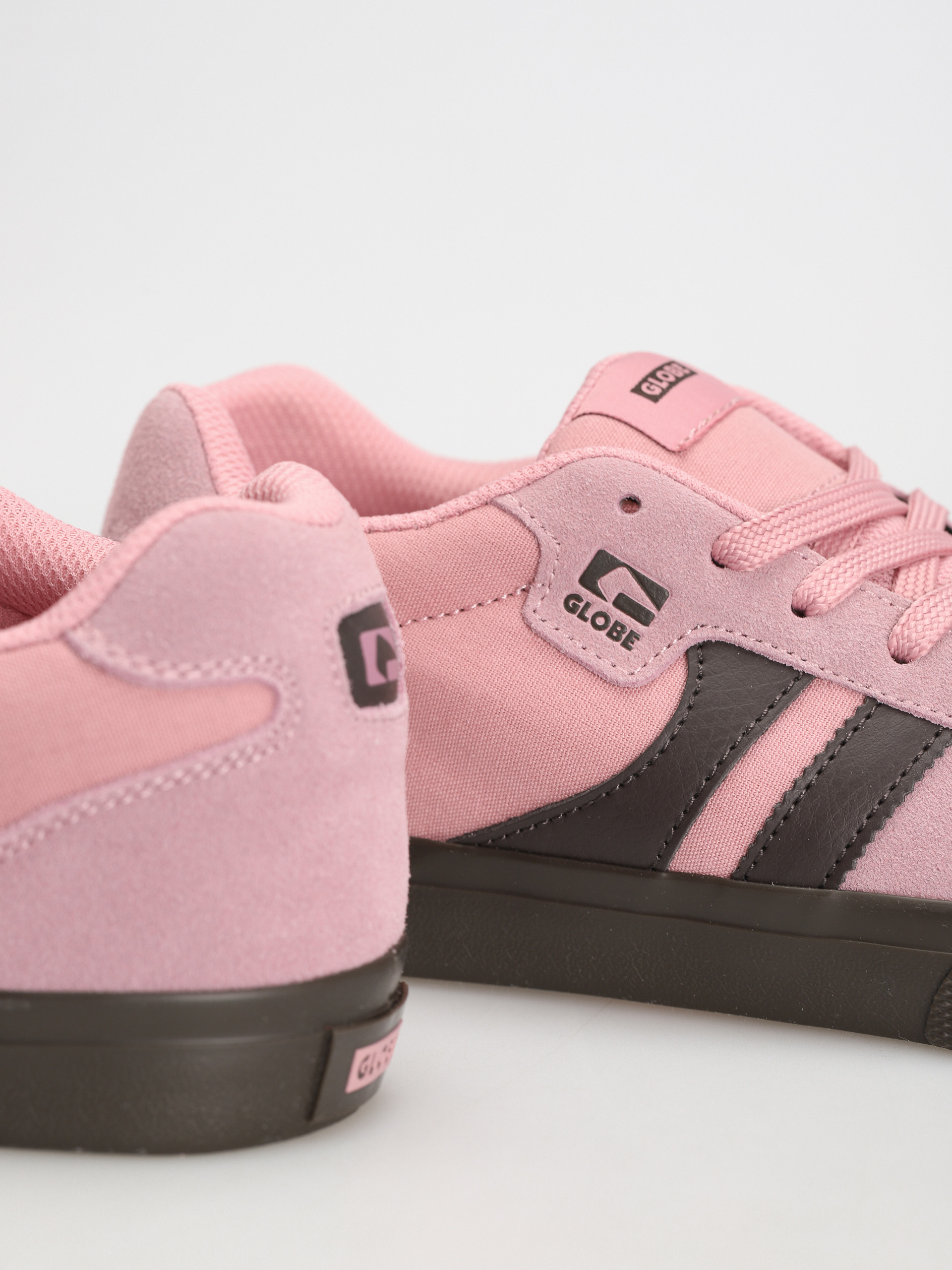 Globe Encore 2 Schuhe (pink/dark gum)