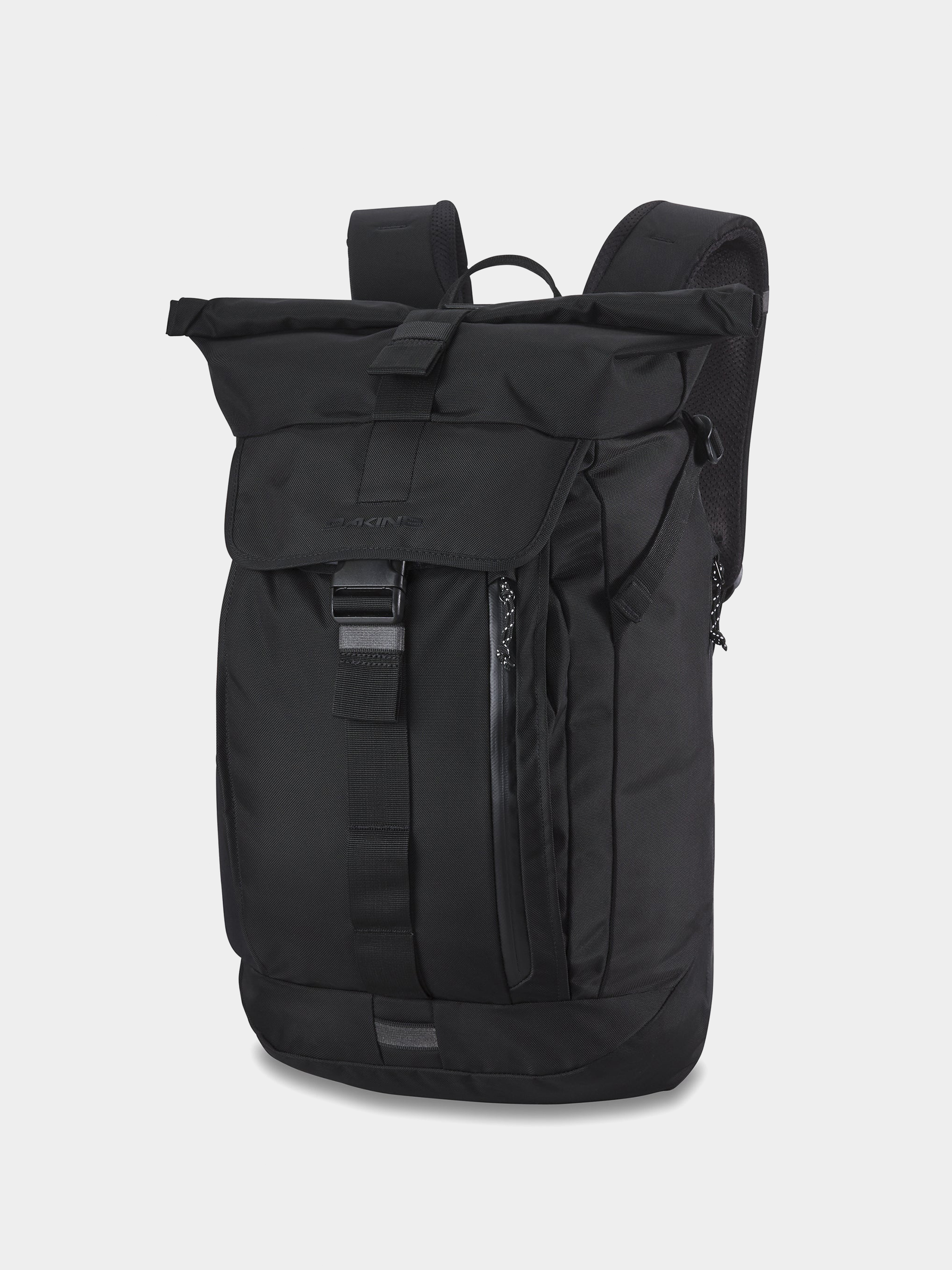 Dakine discount black backpack