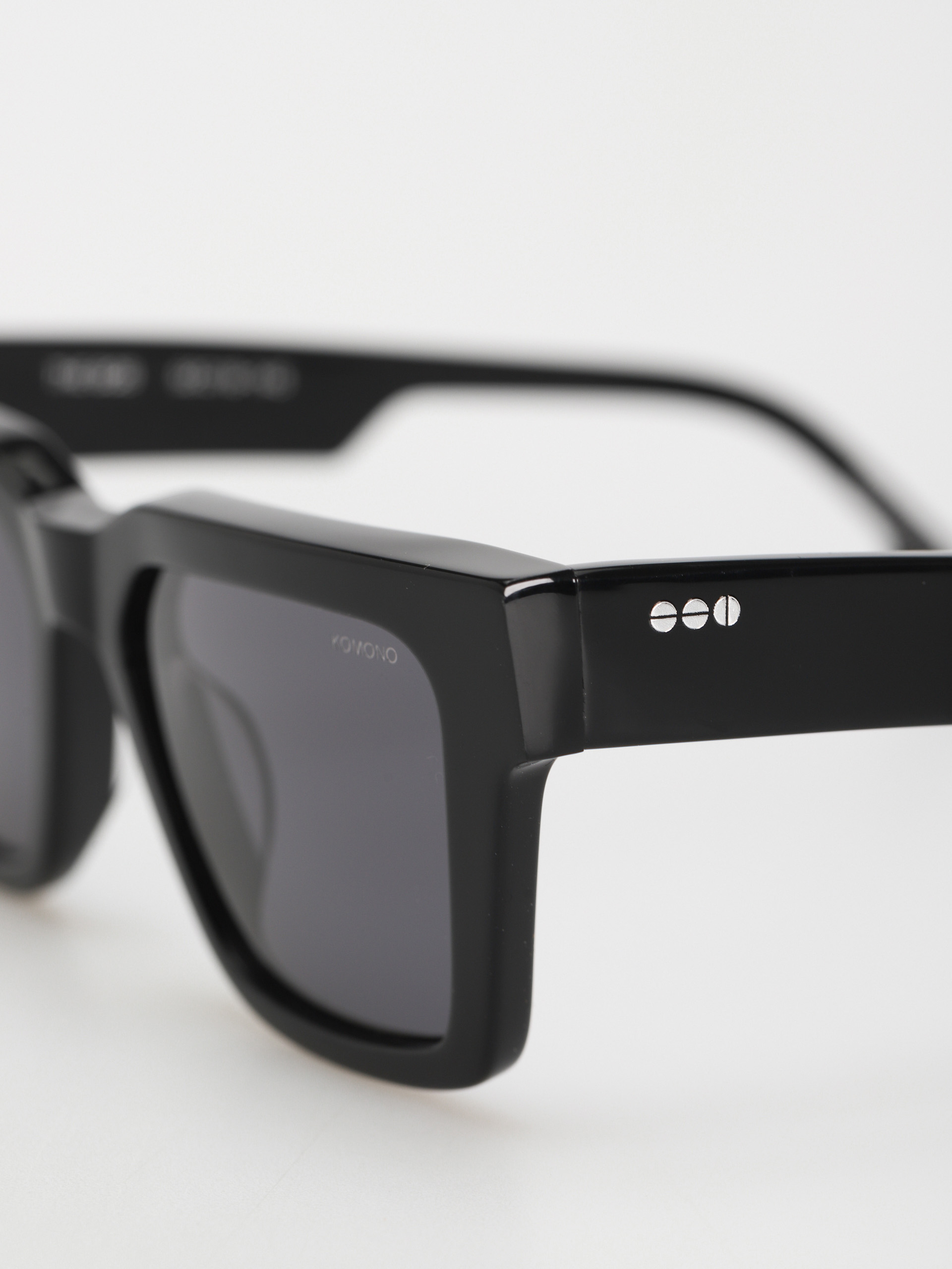 Komono Bob Sonnenbrille (black)