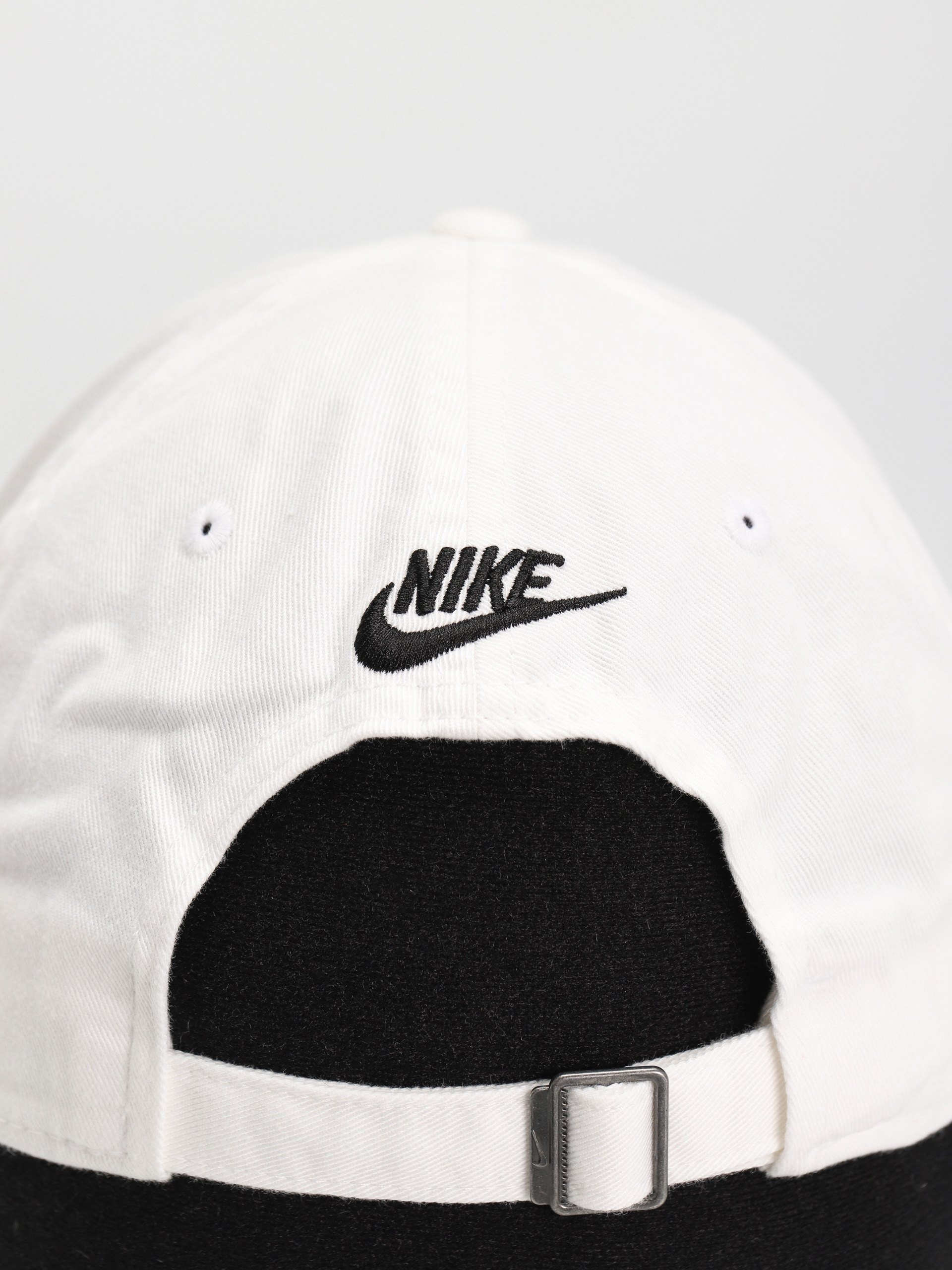Nike SB Heritage86 Cap (white/black)