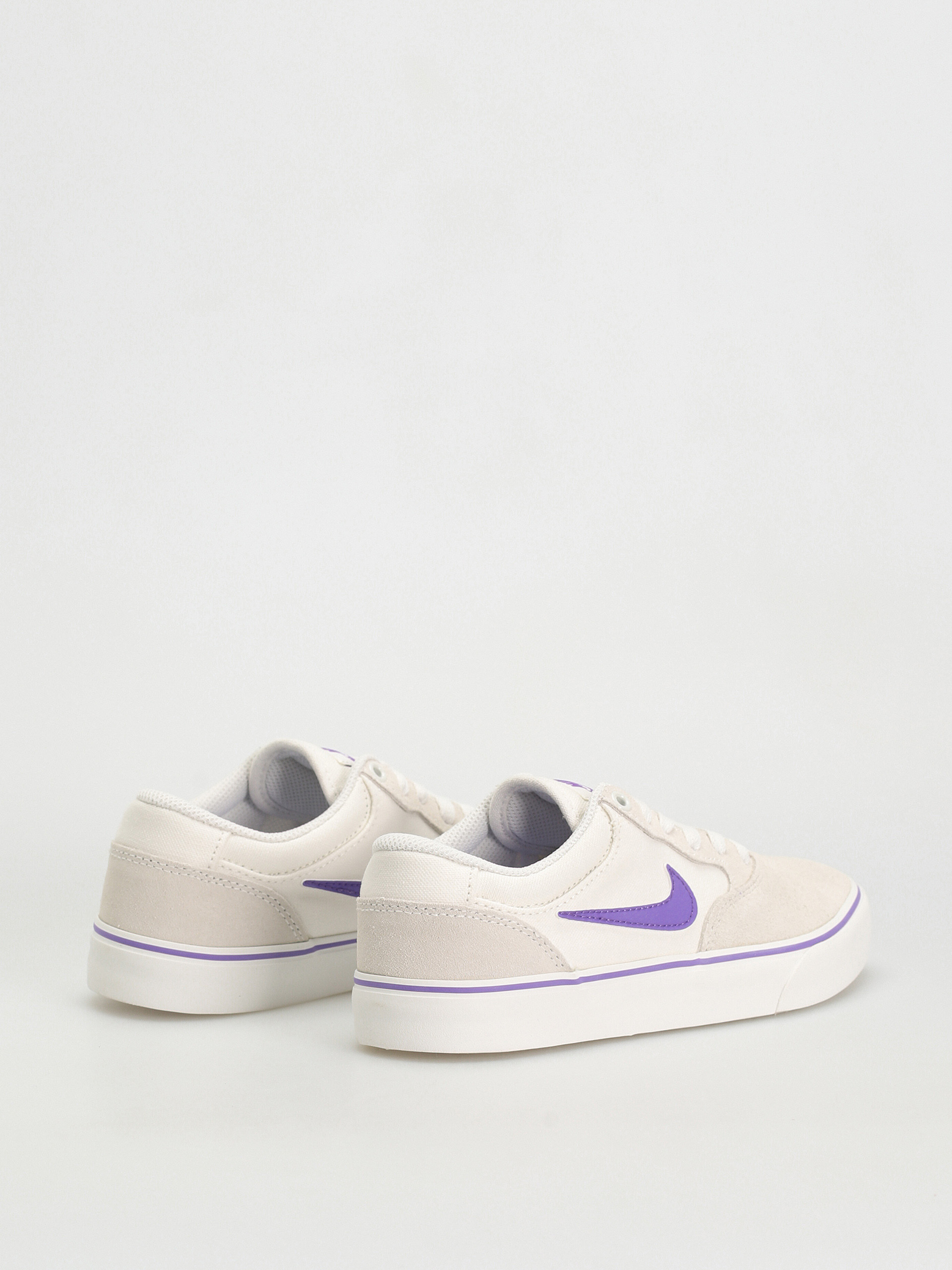 Nike SB Chron 2 Shoes (summit white/action grape summit white)