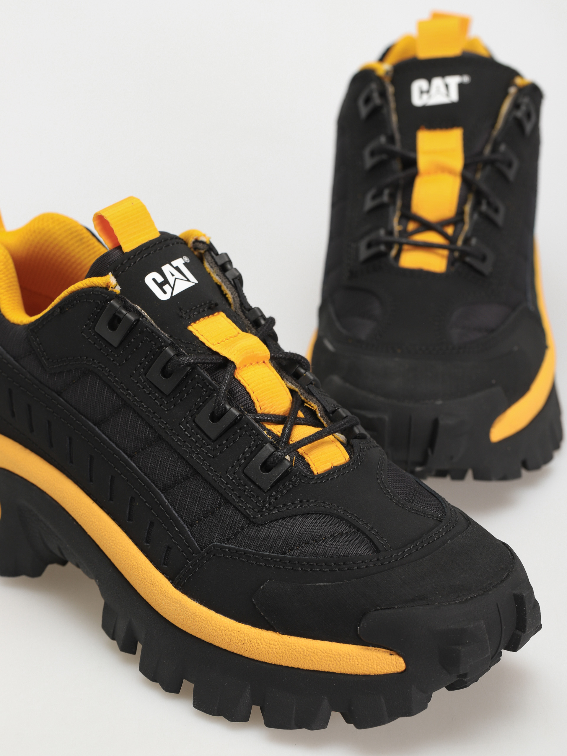Caterpillar Intruder Shoes (black/cat yellow)