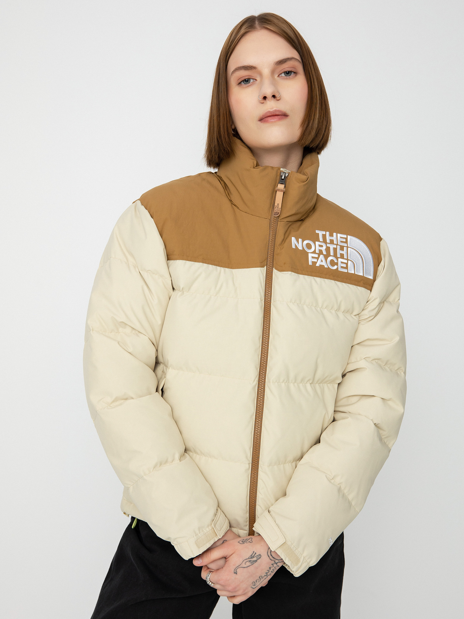 The North Face 92 Low-Fi Hi-Tek Nuptse Jacke Wmn (gravel/utility brown)