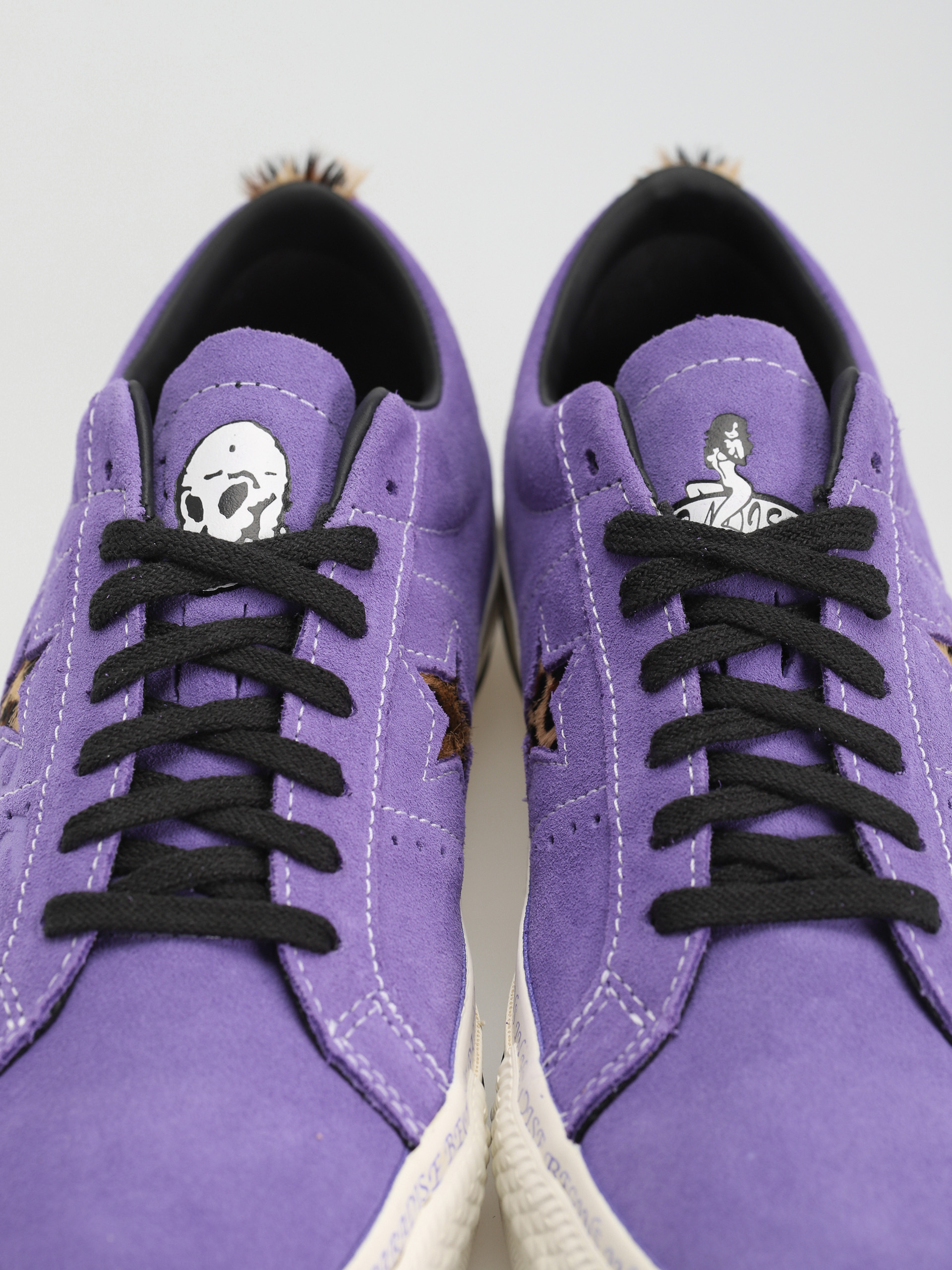 Converse One Star Pro OX Shoes (wild lilac/black/egret)