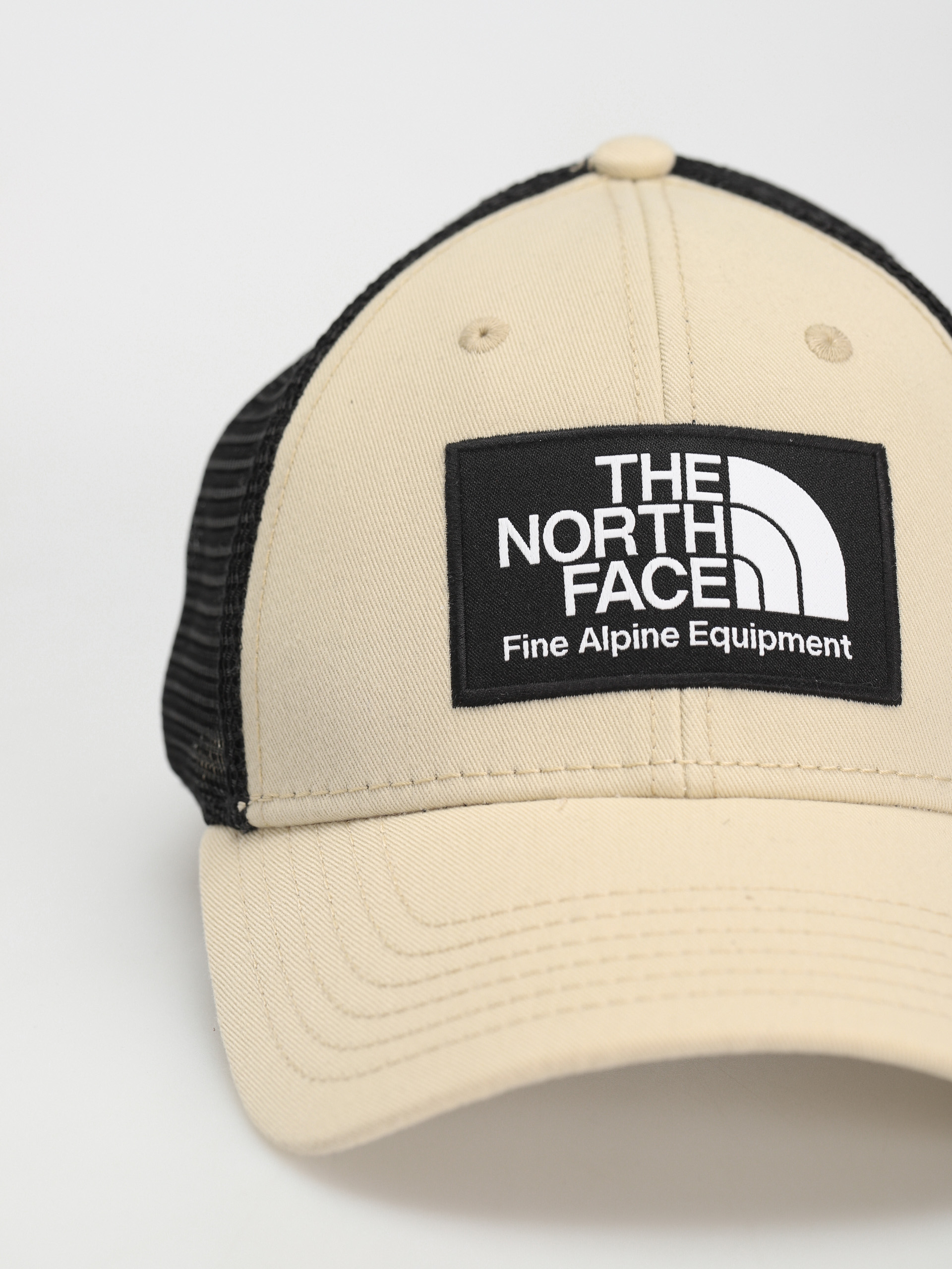 The North Face Mudder Trucker Cap (gravel)