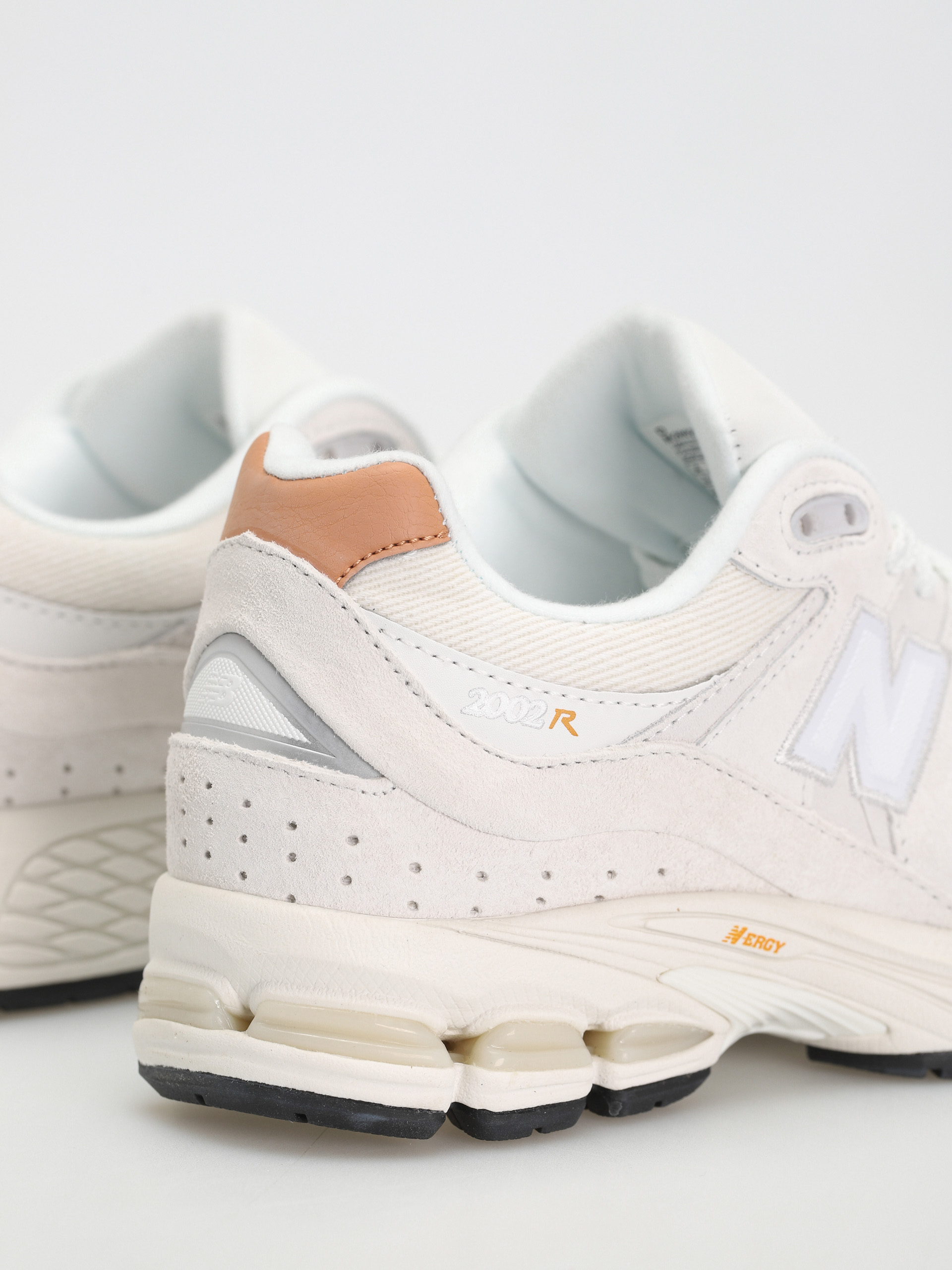 New Balance 2002R Shoes (reflection)