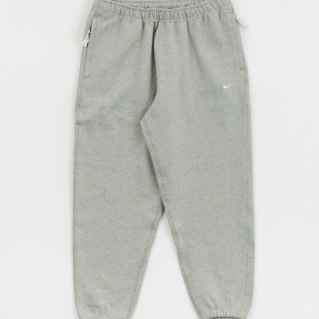 Nike SB Solo Swoosh Pants (dk grey heather/white)