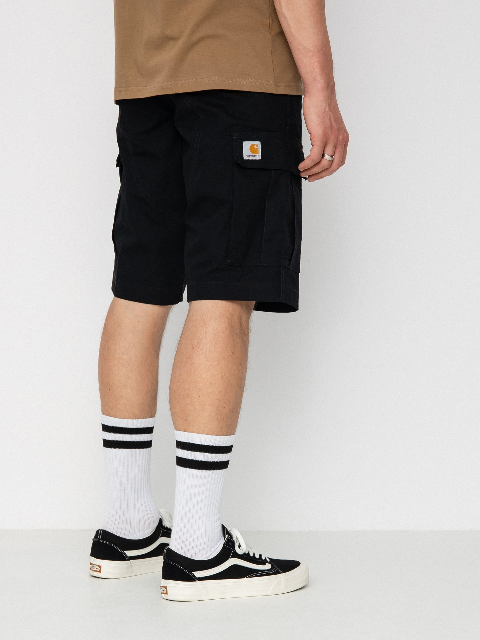 Carhartt WIP Regular Cargo Shorts (black)