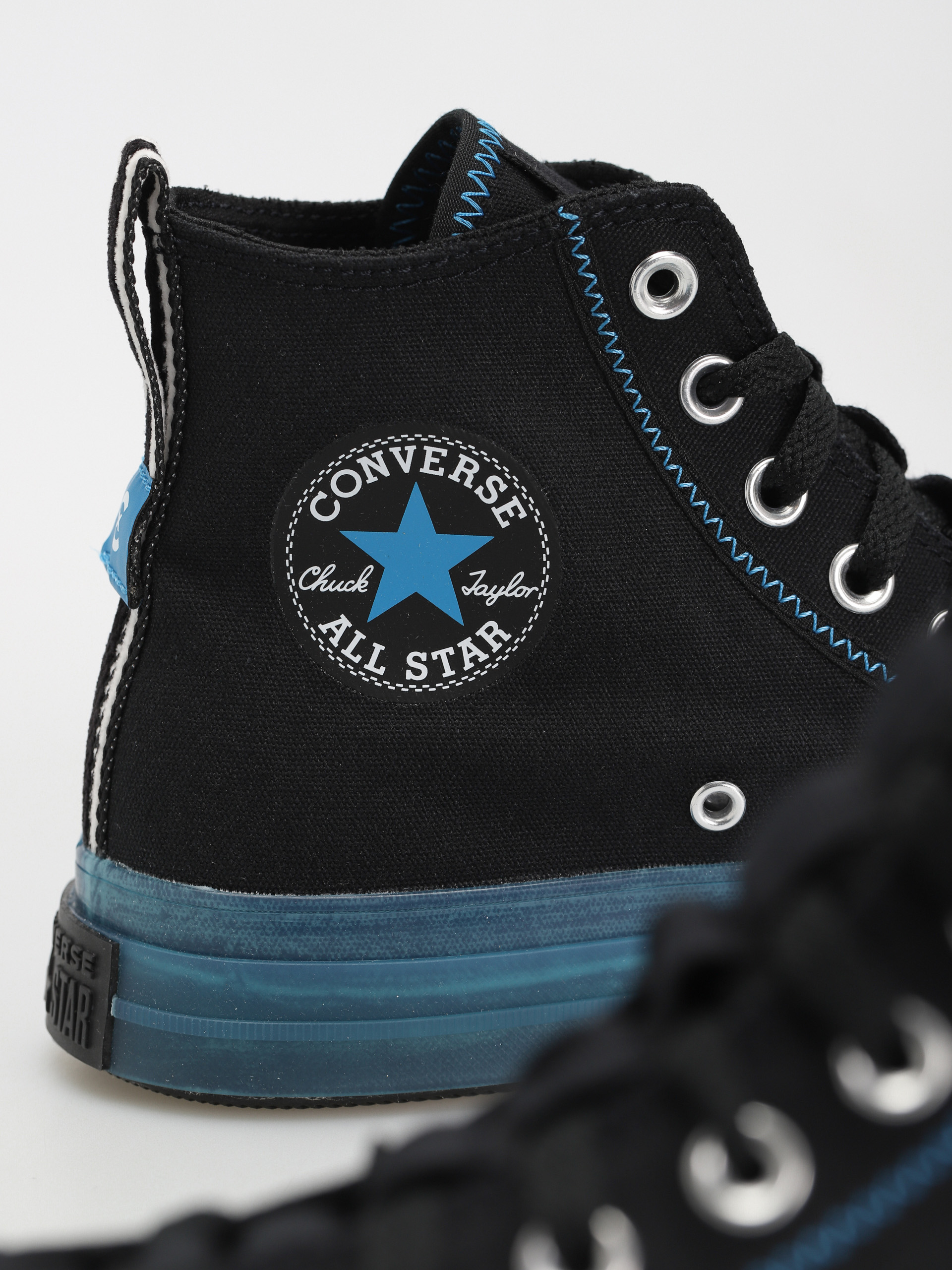 Converse Chuck Taylor All Star CX Explore Hi Shoes (black/dial up blue)