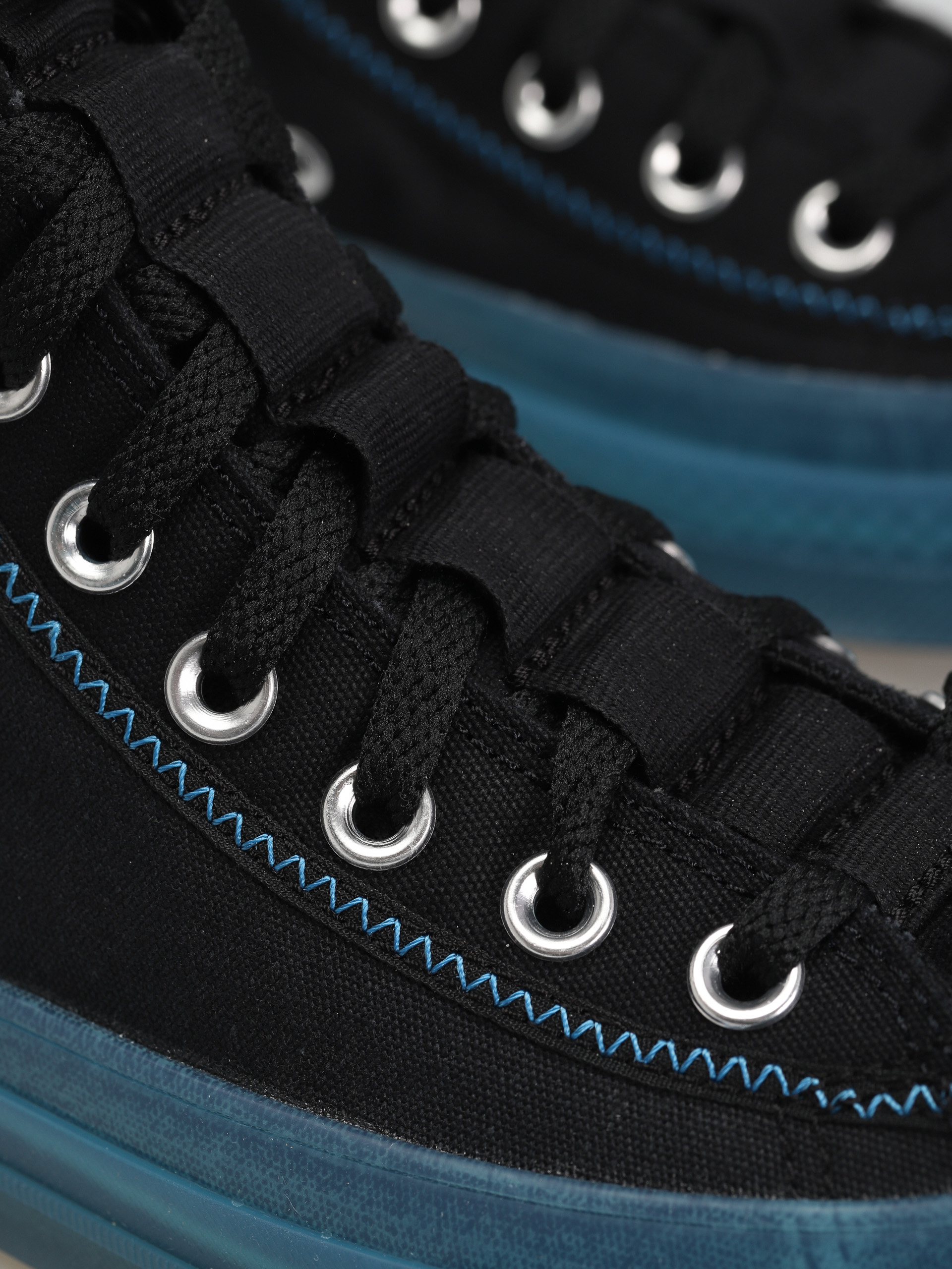 Converse Chuck Taylor All Star CX Explore Hi Shoes (black/dial up blue)