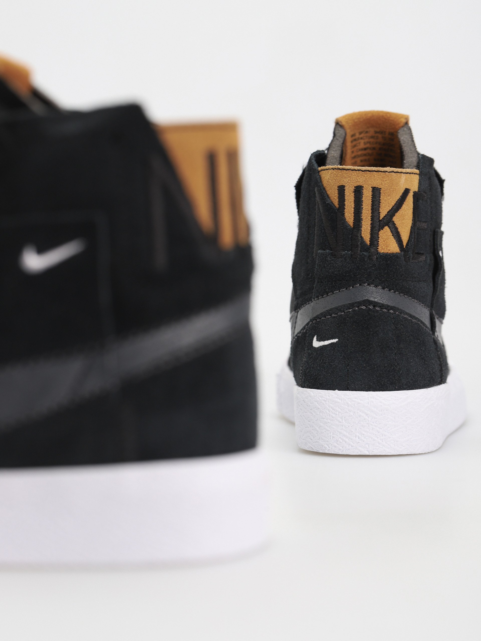 Nike SB Zoom Blazer Mid Prm Schuhe (black/anthracite black white)