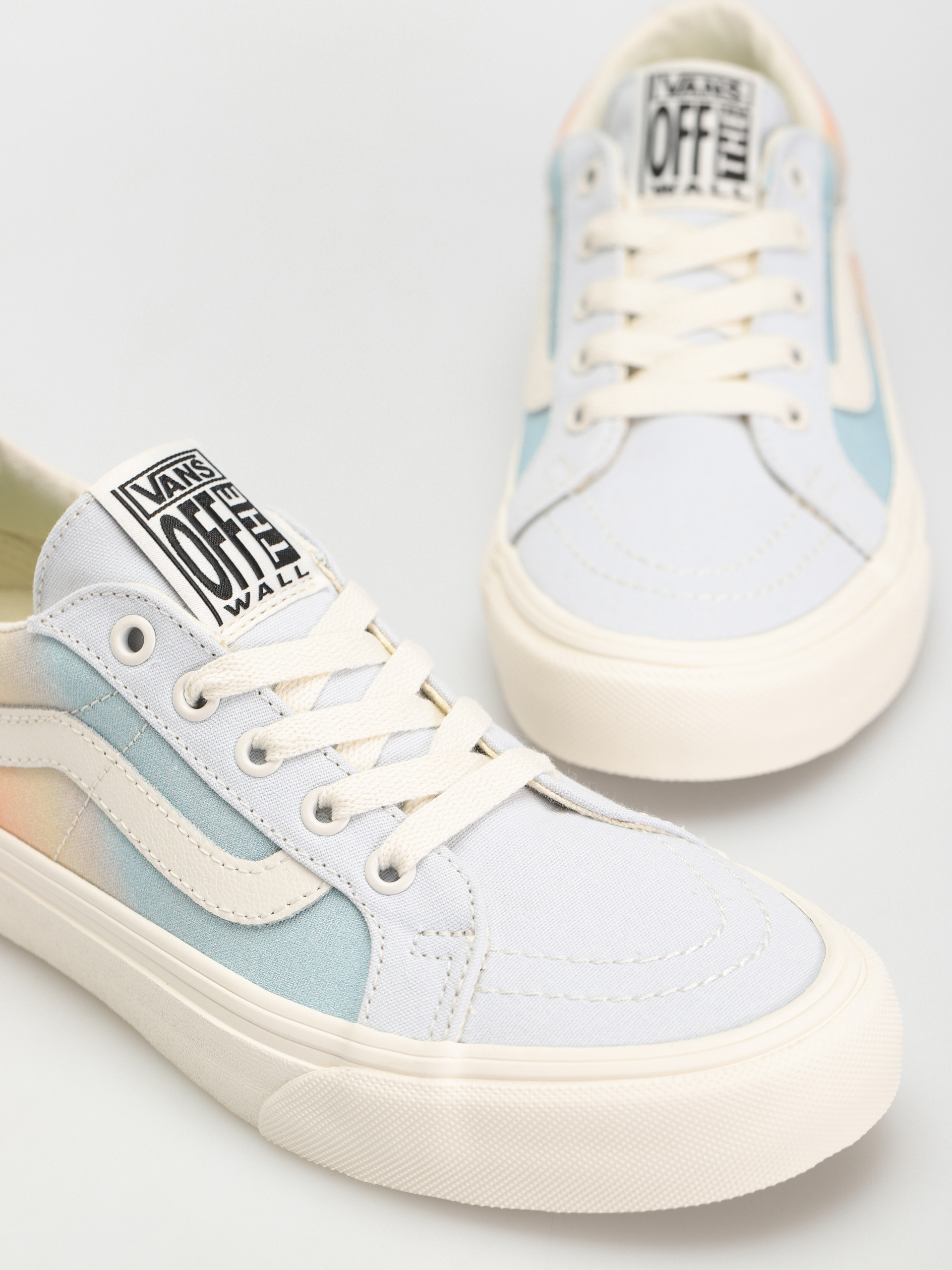 Vans Sk8 Low Reissue VR3 Sf Shoes Wmn (ombre multi)