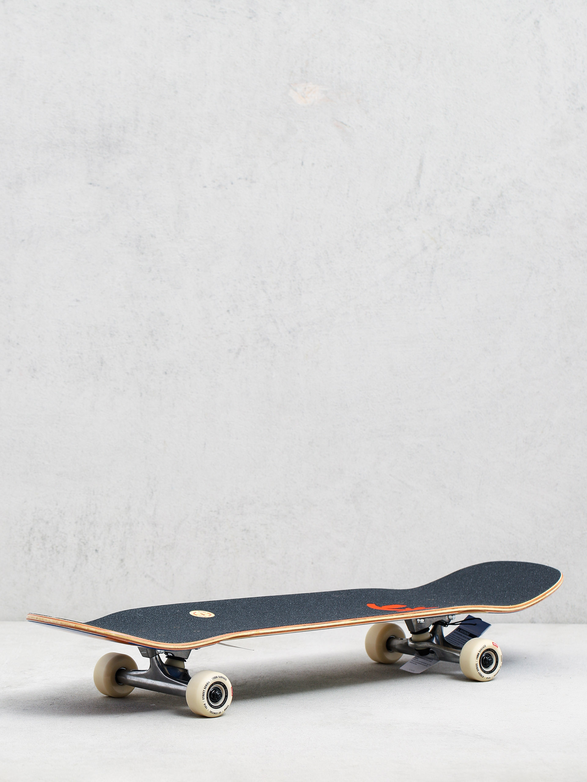 Globe Huntsman Cruiser (bamboo/play)