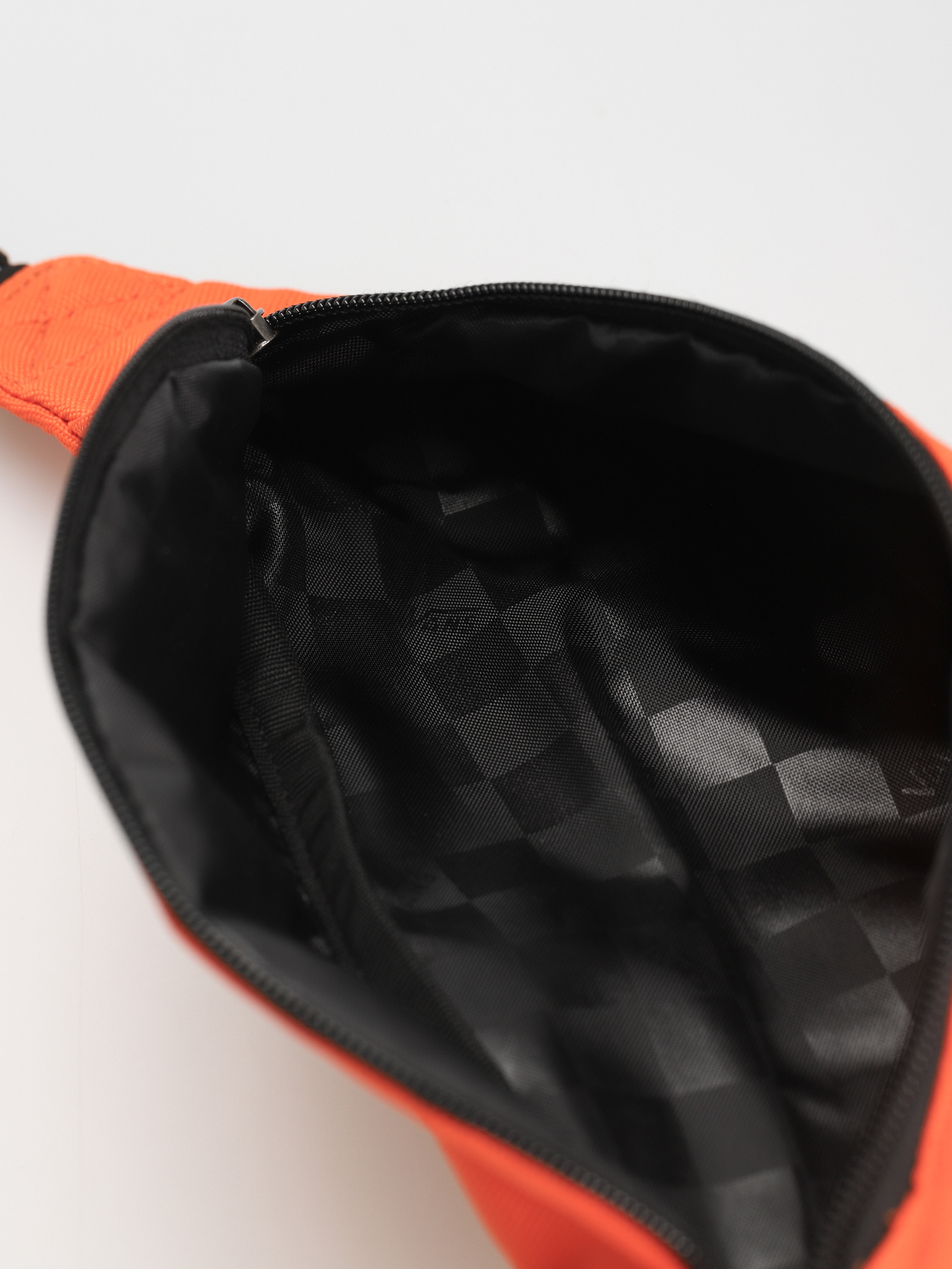 Vans Mini Ward Cross Body Bag (skate classics scarlet ibis)