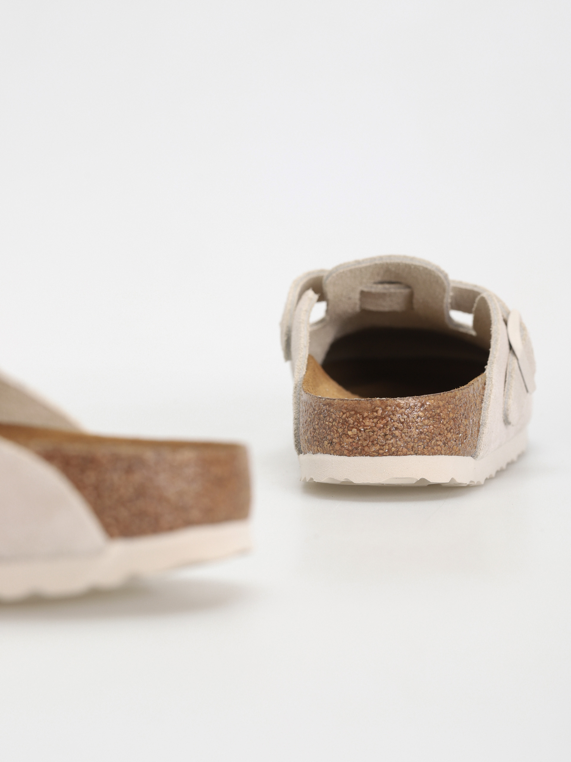 Birkenstock Boston Suede Narrow Flip-flops Wmn (modern suede antique white)