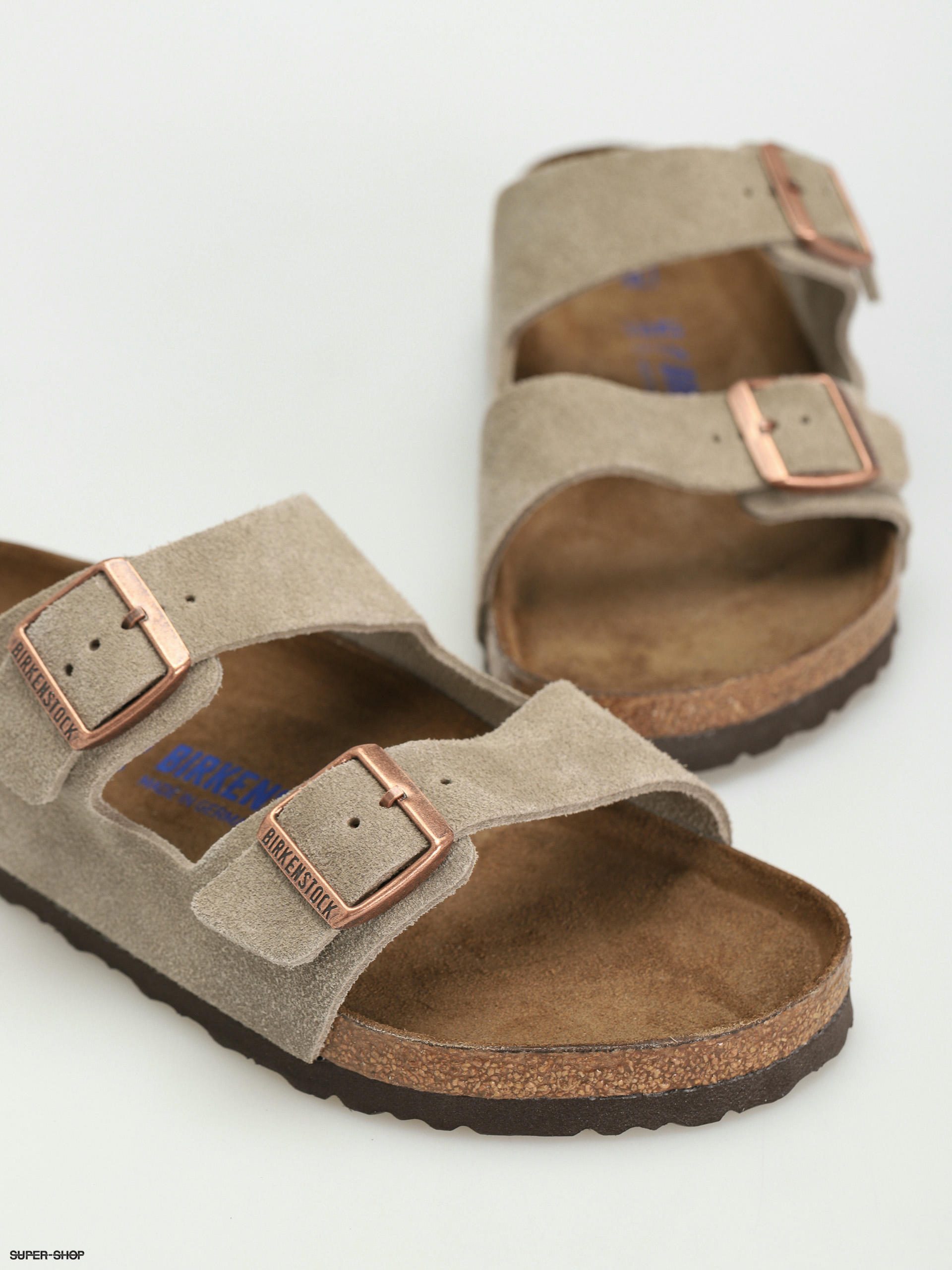 Birkenstock Arizona Suede Regular Flip-flops (taupe)