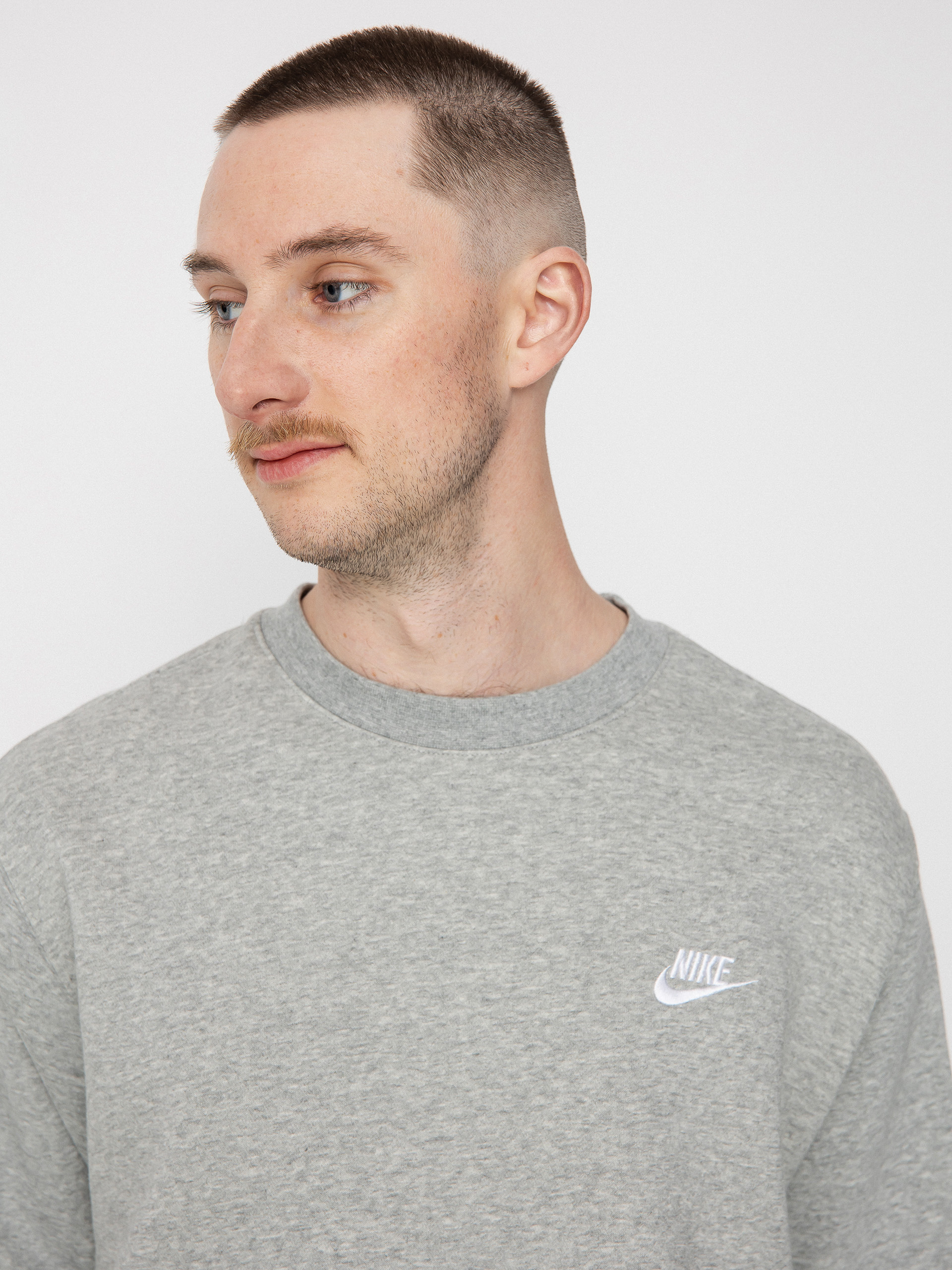 Nike SB Club Sweatshirt (dk grey heather/white)