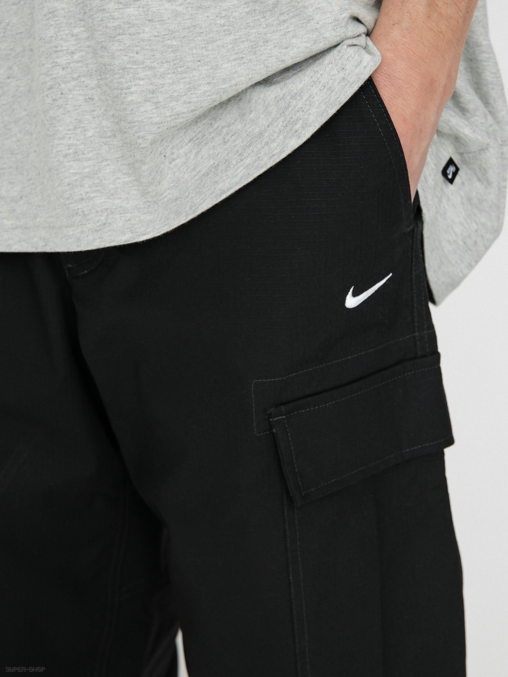 Mens Cargo Pants. Nike.com