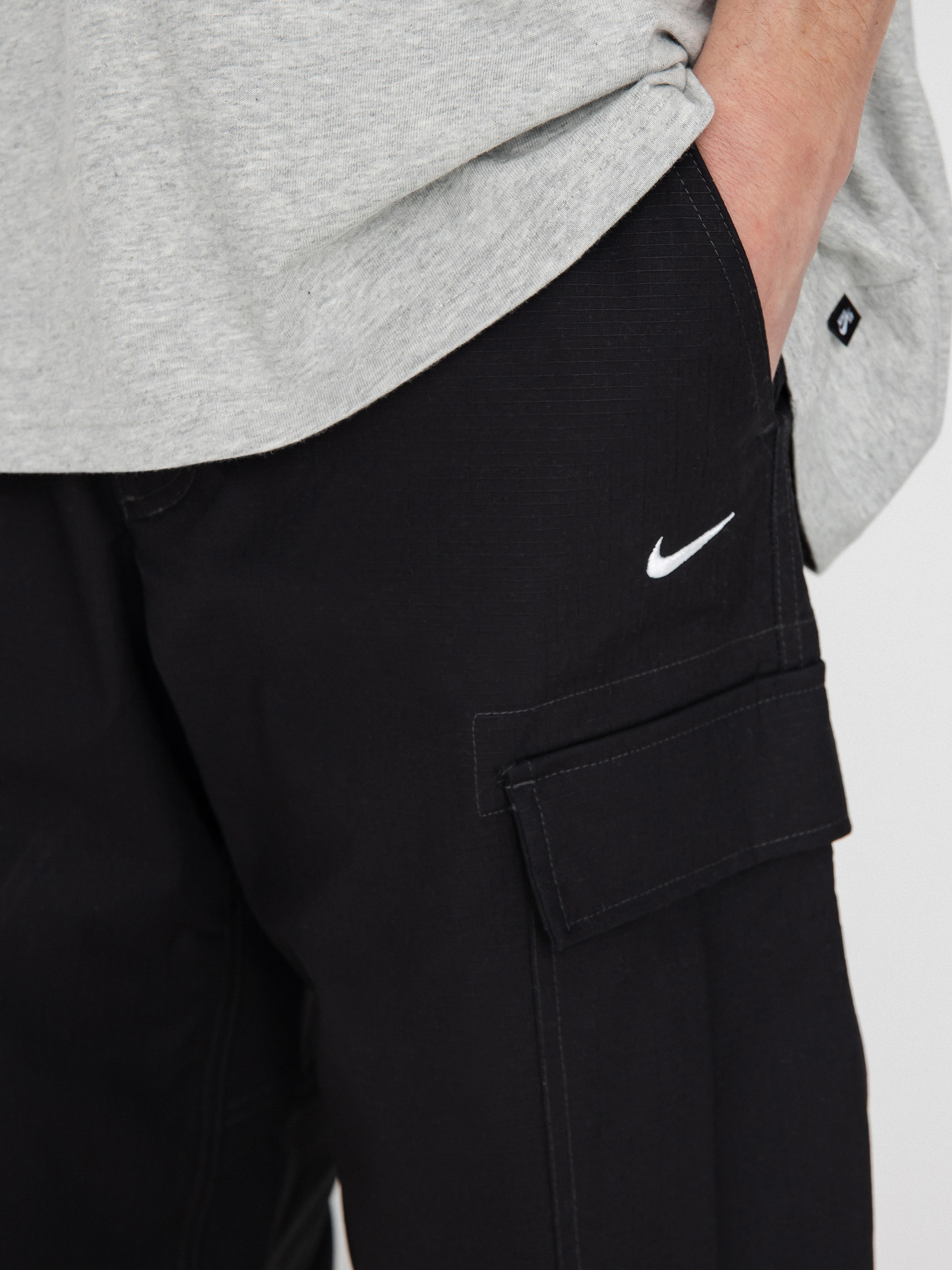 Nike SB Kearny Cargo Pants (black/white)