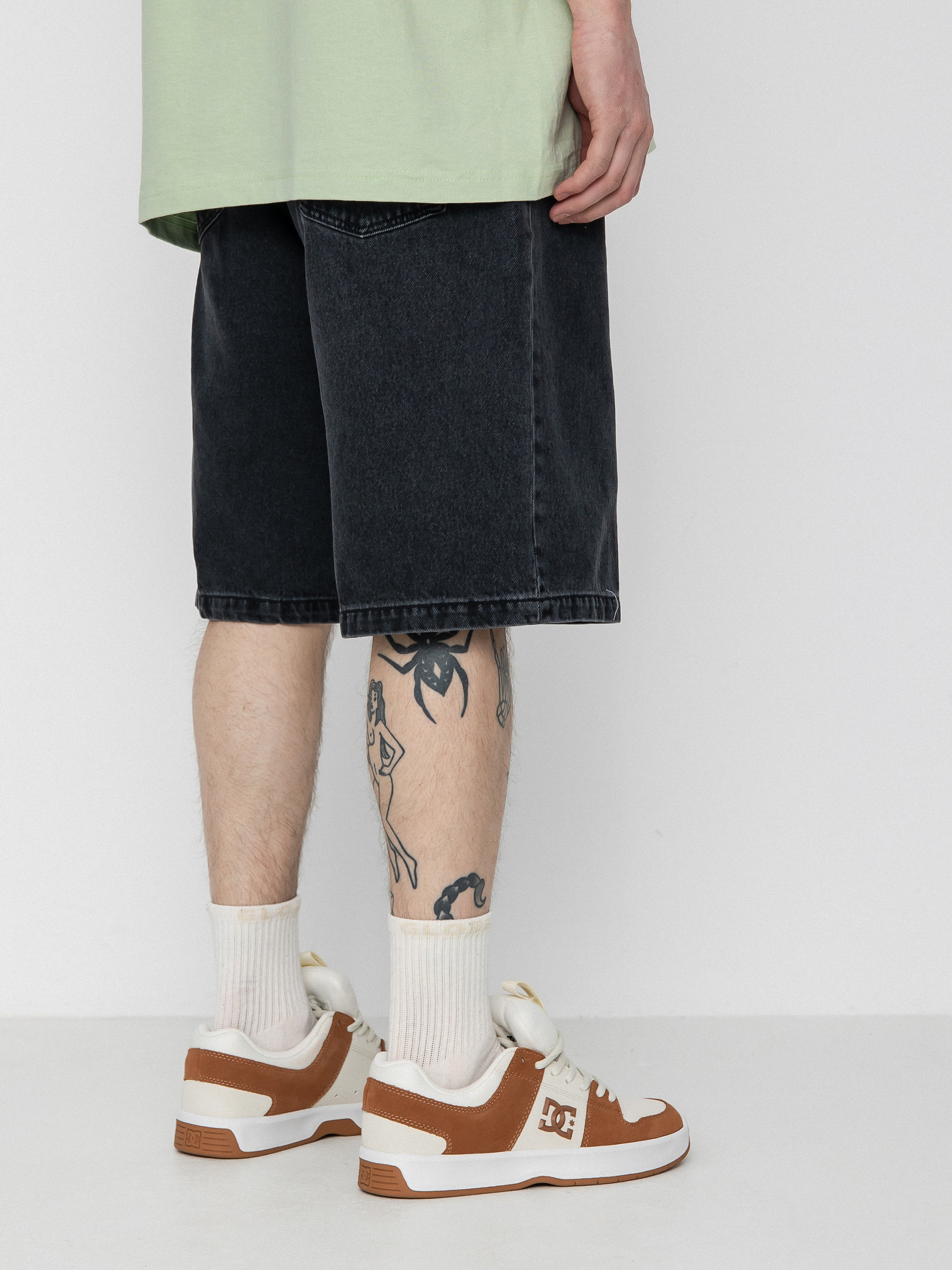 Carhartt WIP Landon Shorts (black)