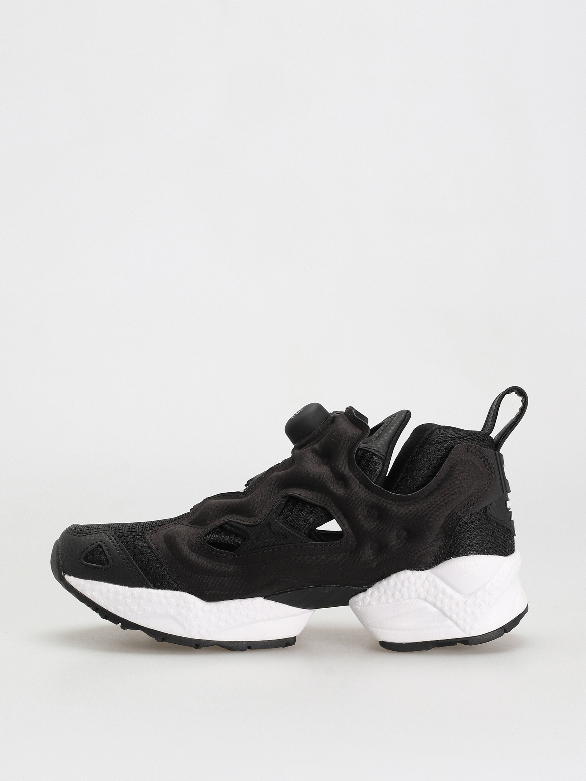 Reebok Instapump Fury 95 Shoes (cblack/ftwwht/cblack)