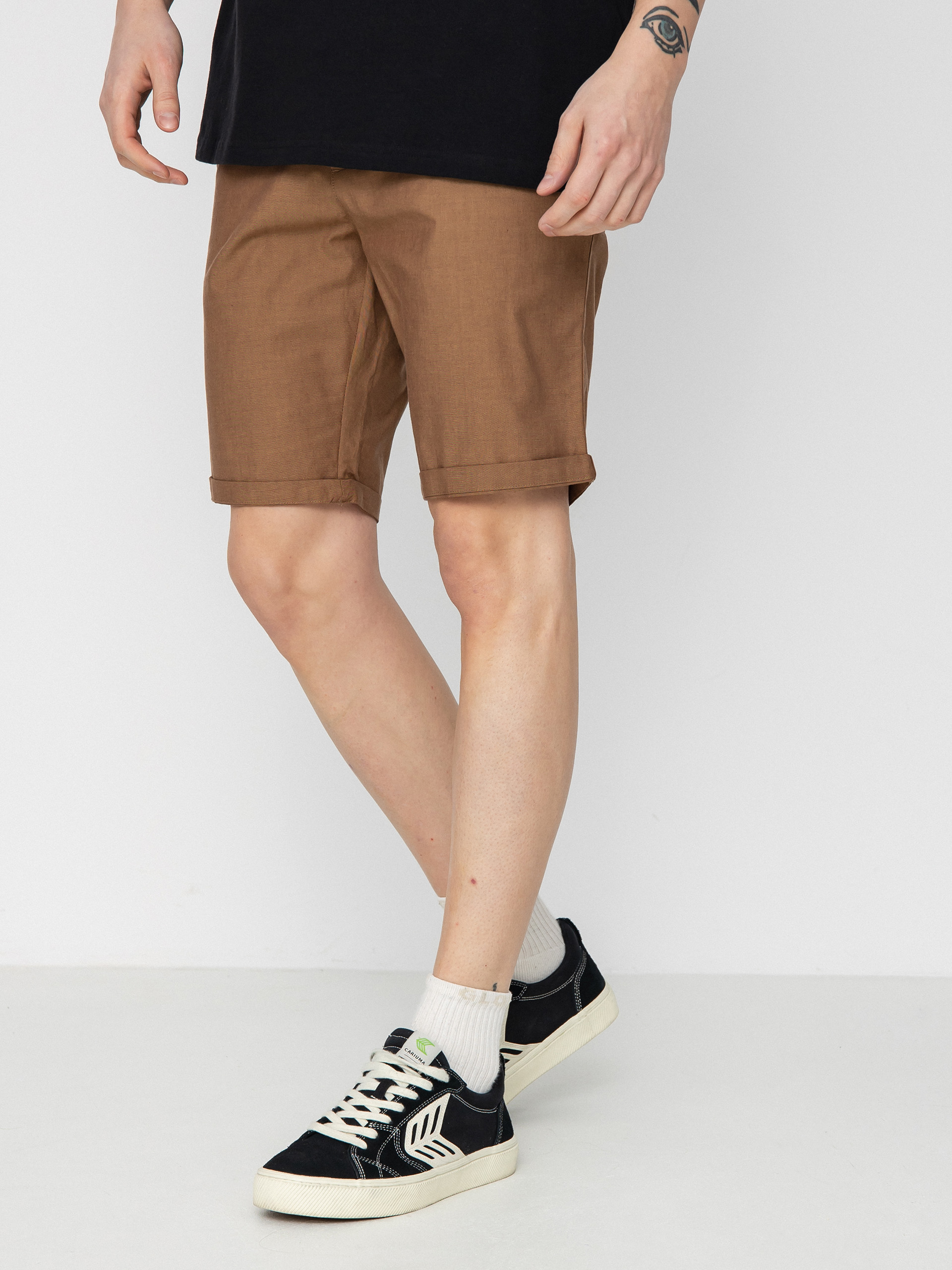 Iriedaily Golfer Chambray Shorts (caramel)