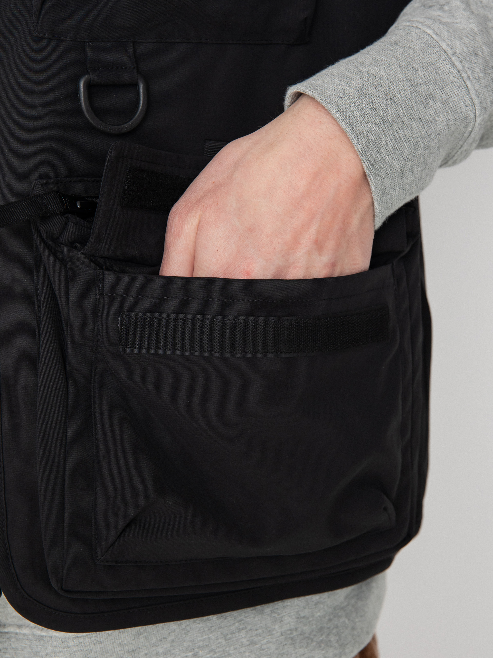 Carhartt WIP Elmwood Vest (black)