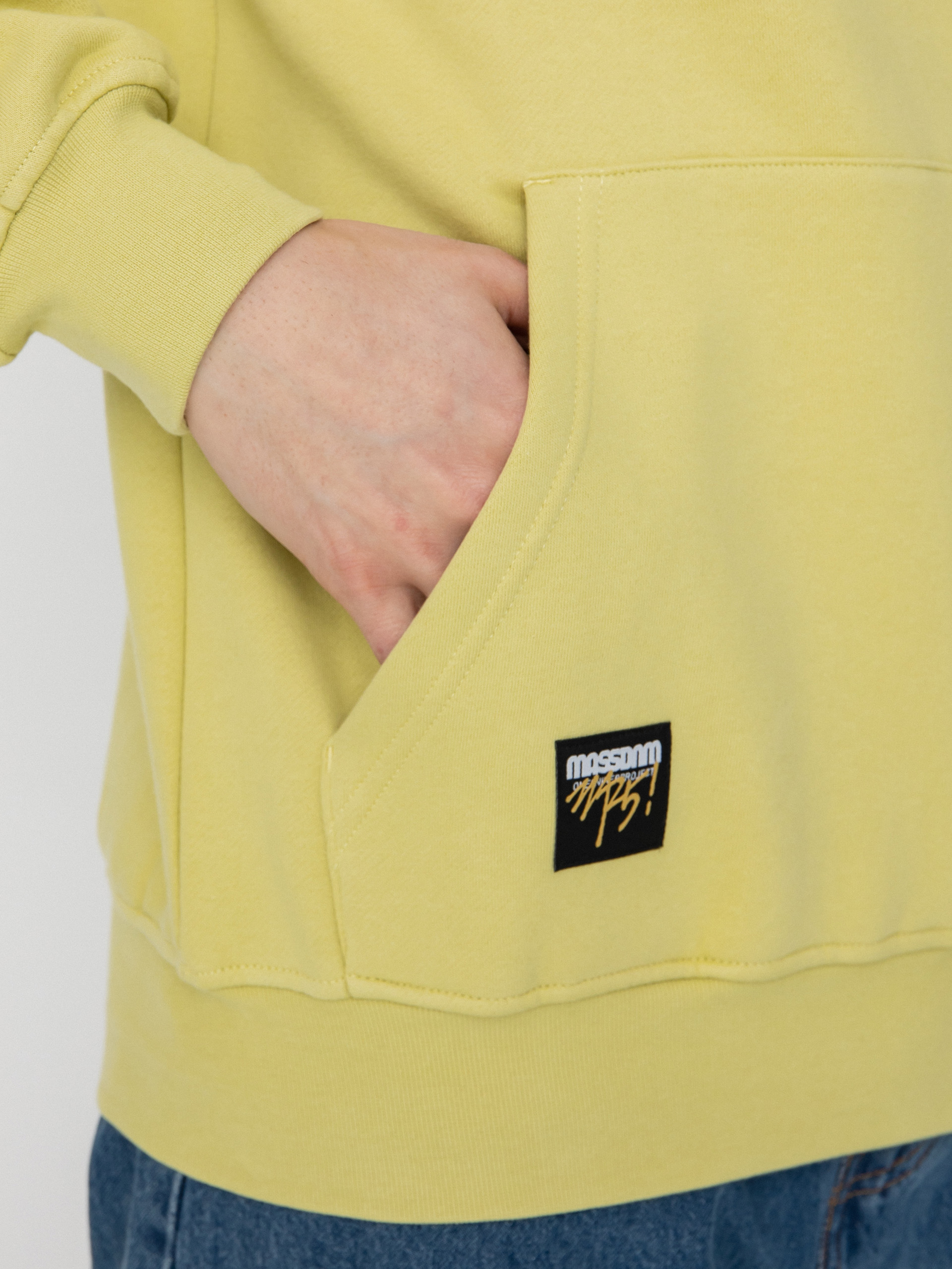 MassDnm Signature Medium Logo Sweatshirt (sand)