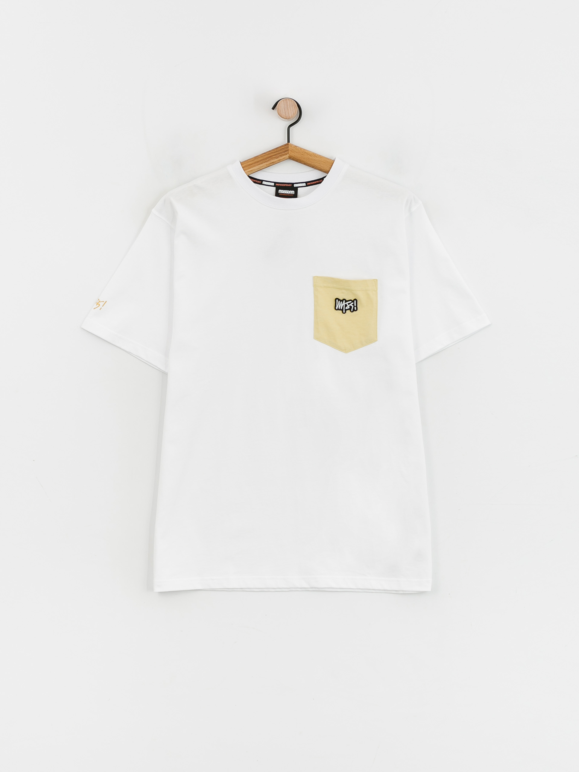 MassDnm Signature Patch Pocket T-shirt (white)