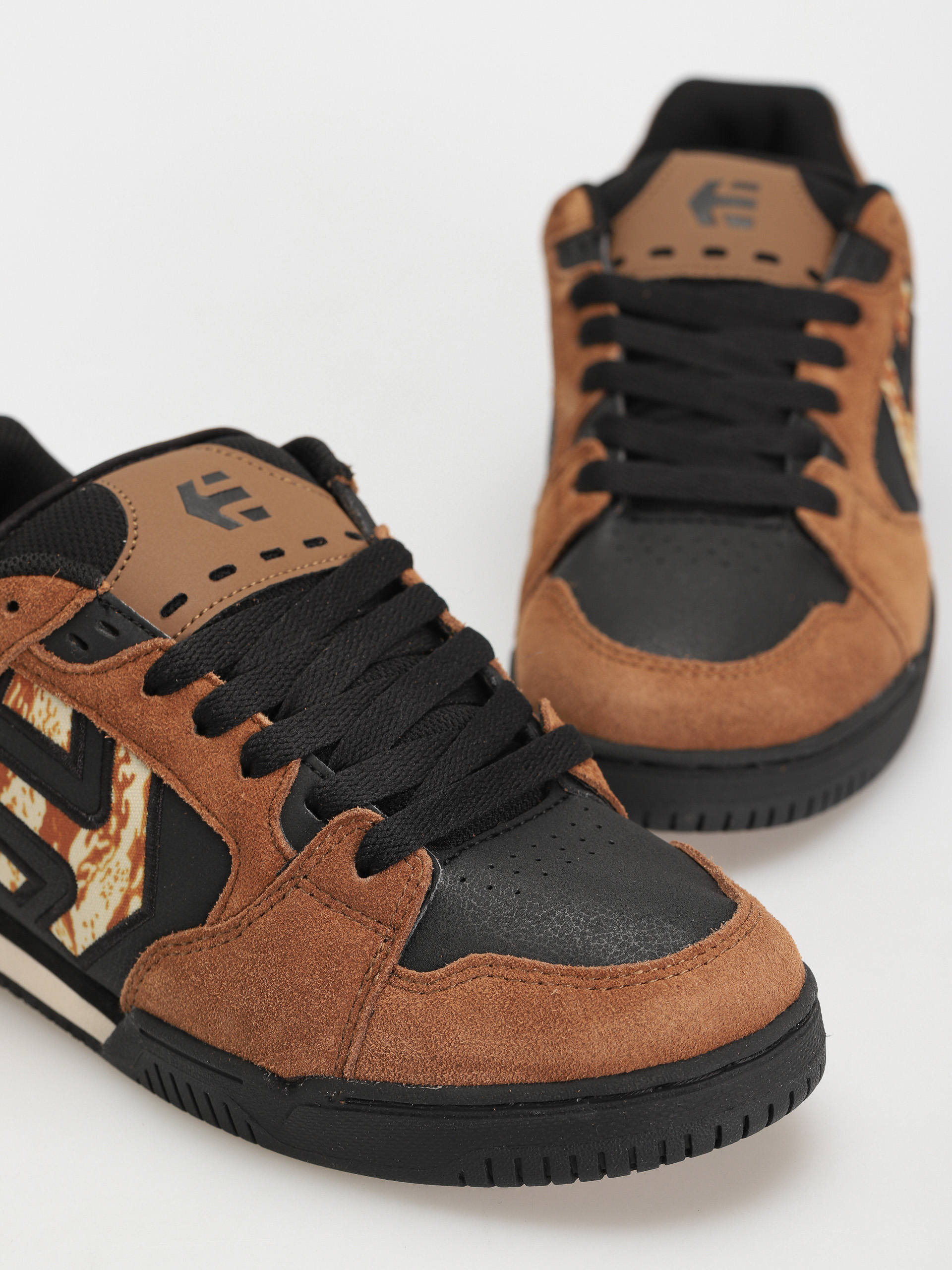 Etnies Faze Shoes (tan/black)
