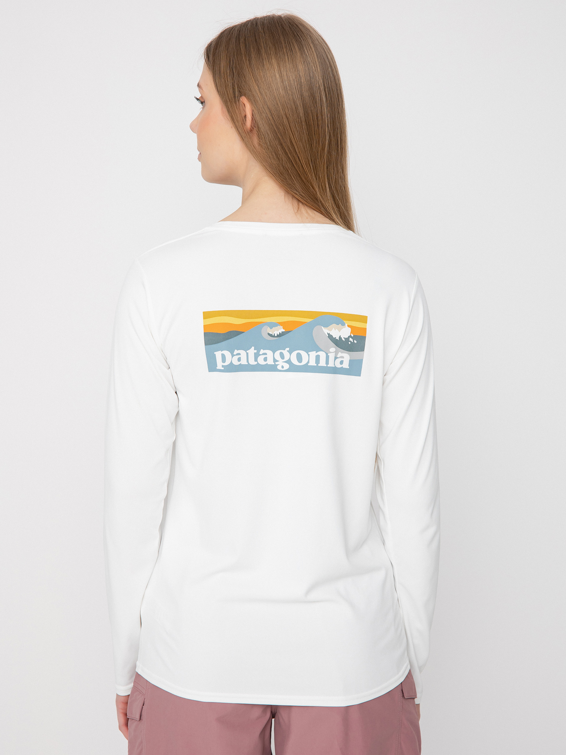 Patagonia Cap Cool Daily Graphic Shirt Longsleeve Wmn (boardshort logo light plume grey/white)