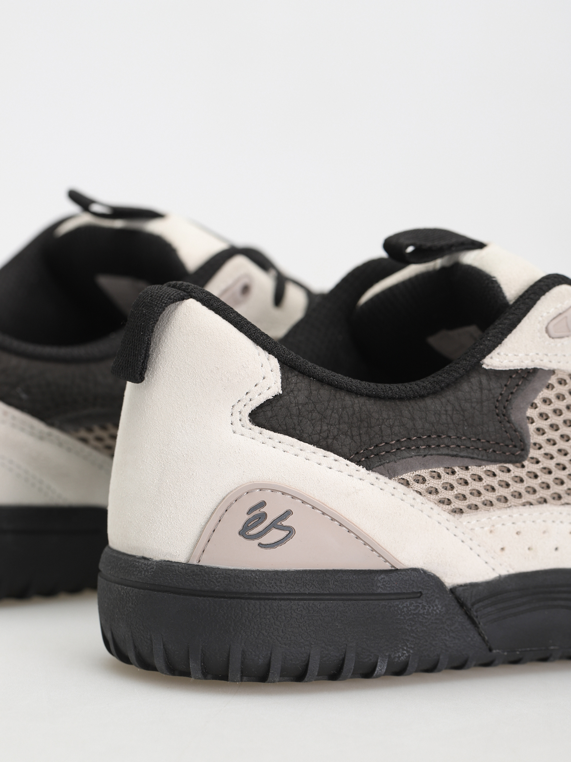 eS Quattro Shoes (warm grey)