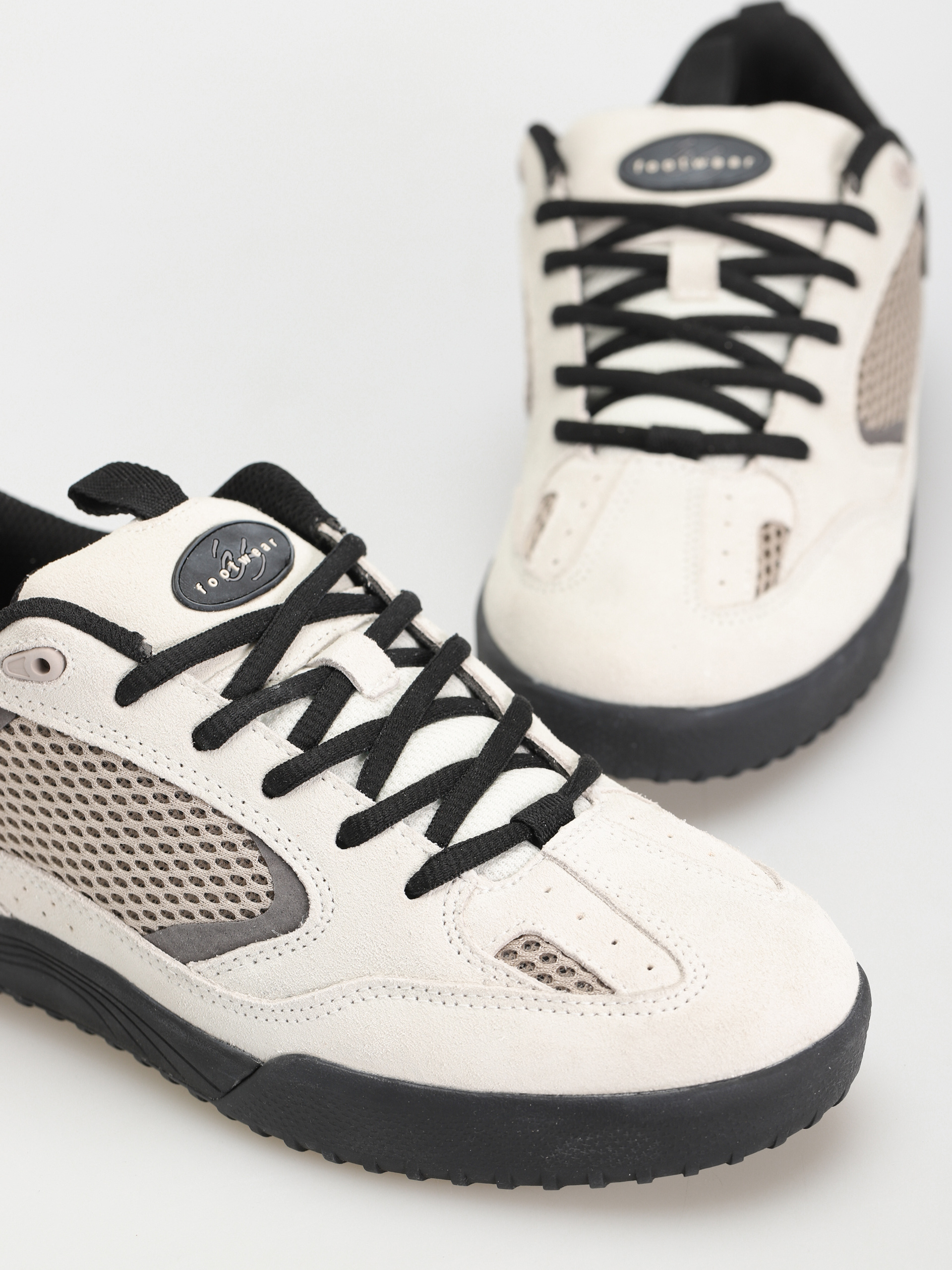 eS Quattro Shoes (warm grey)