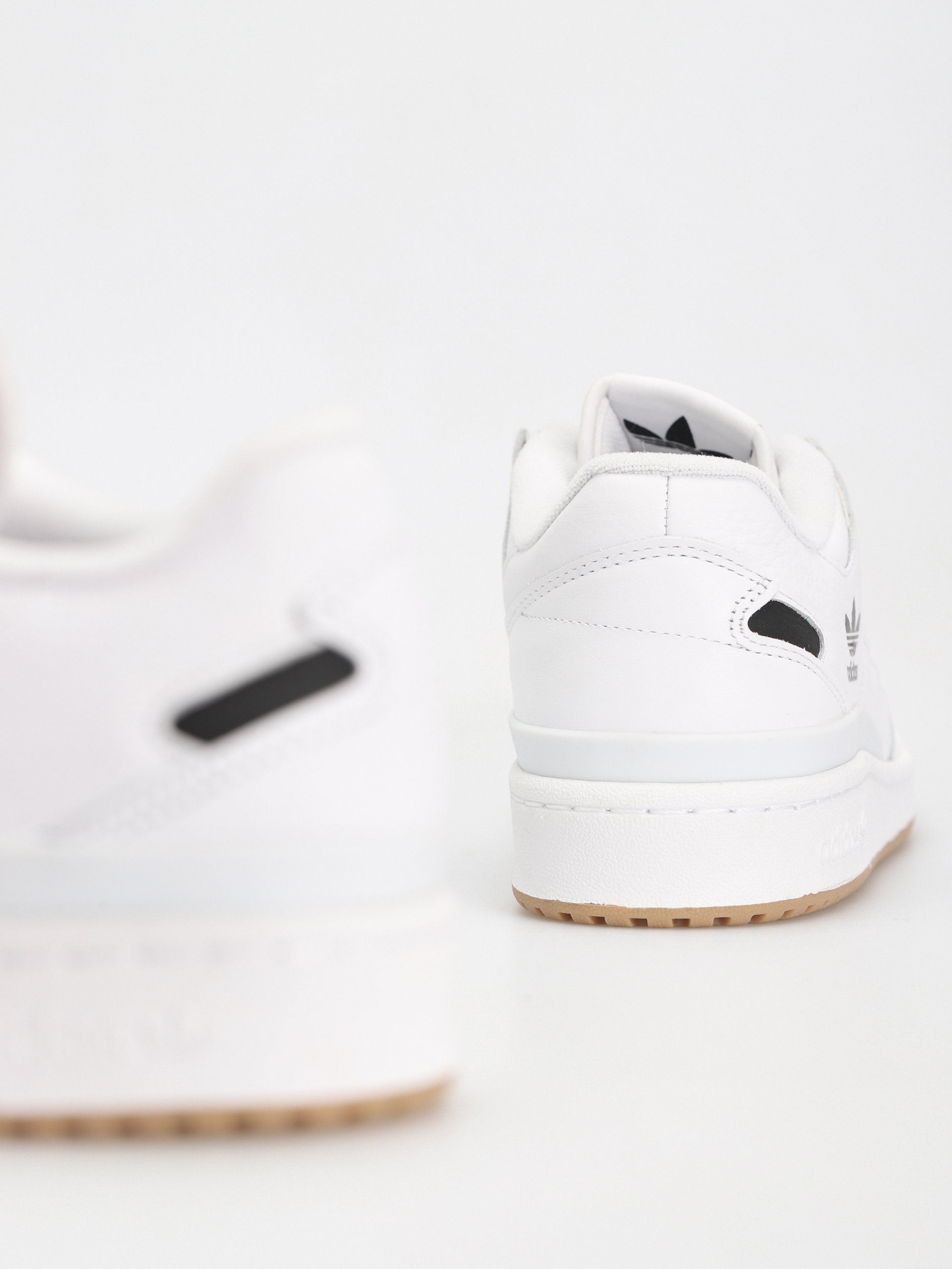 adidas Forum 84 Low Adv Shoes (ftwwht/cblack/ftwwht)