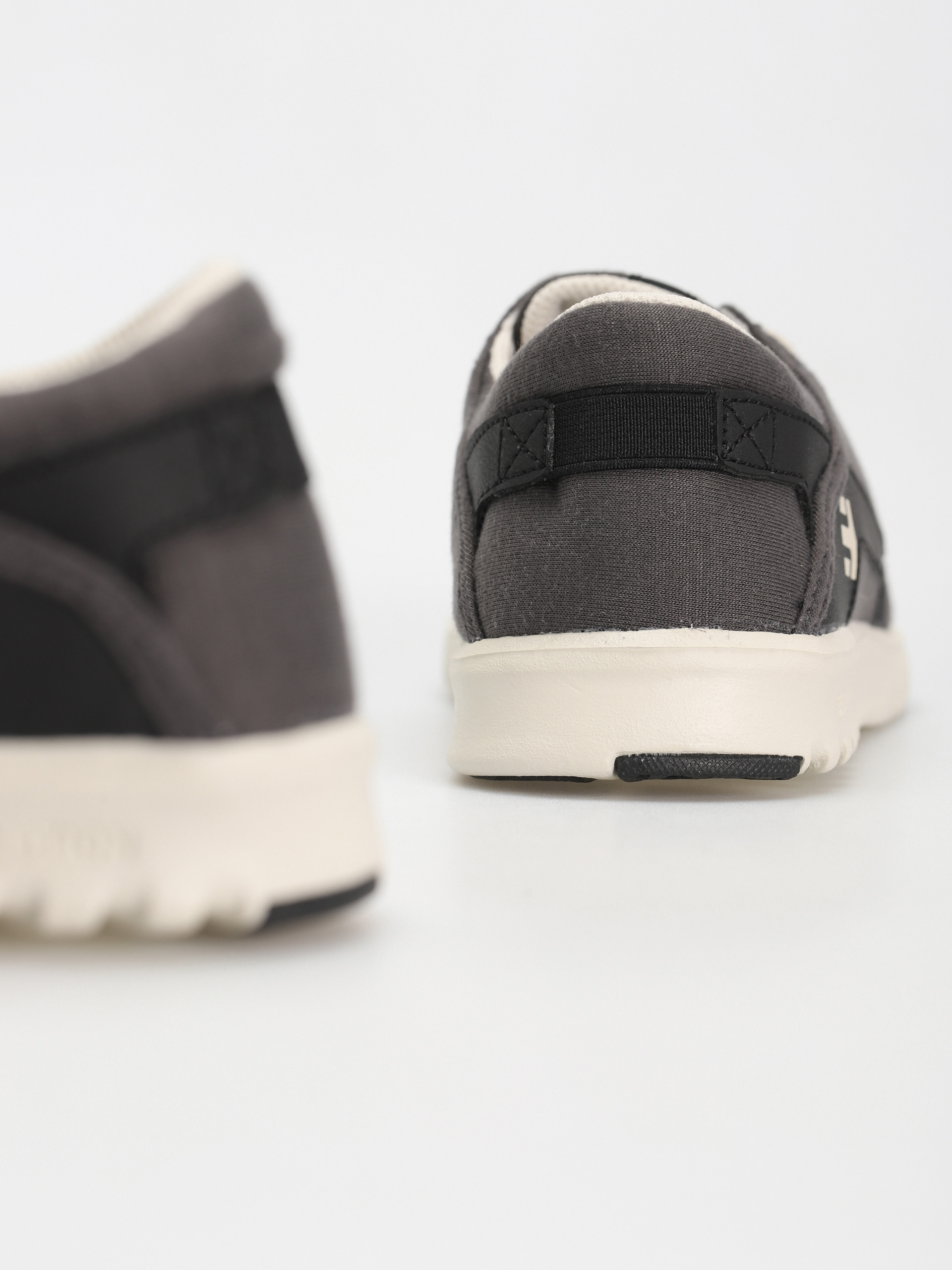 Etnies Scout Shoes (dark vintage wash)